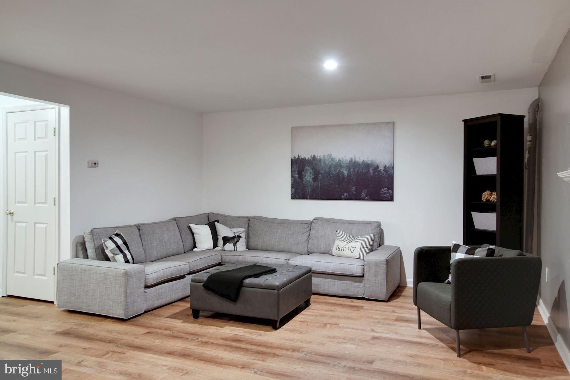 LONGMEAD CROSSING - Residential