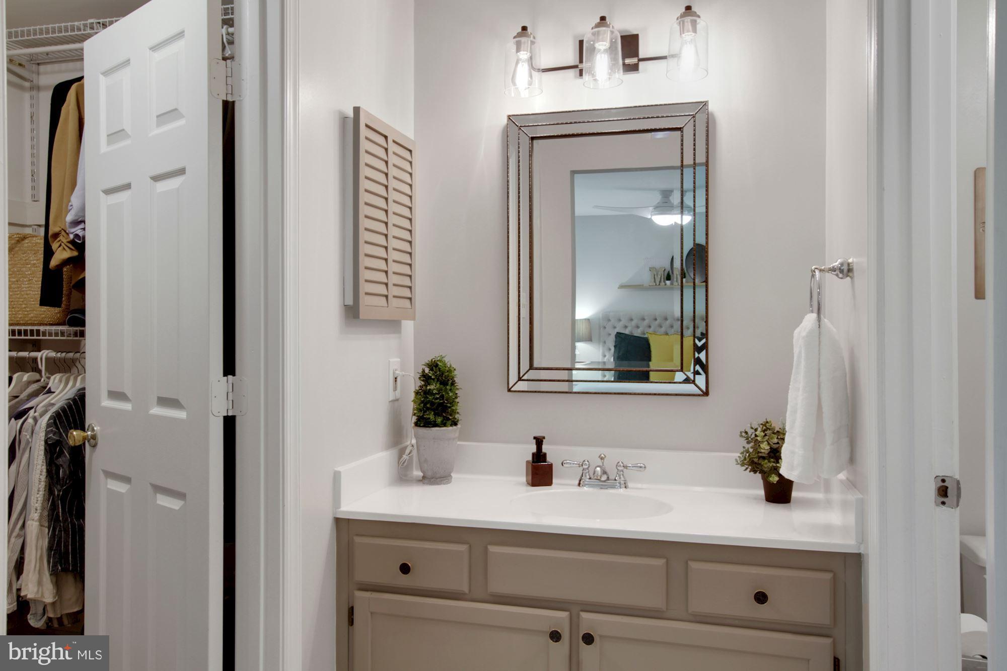 LONGMEAD CROSSING - Residential