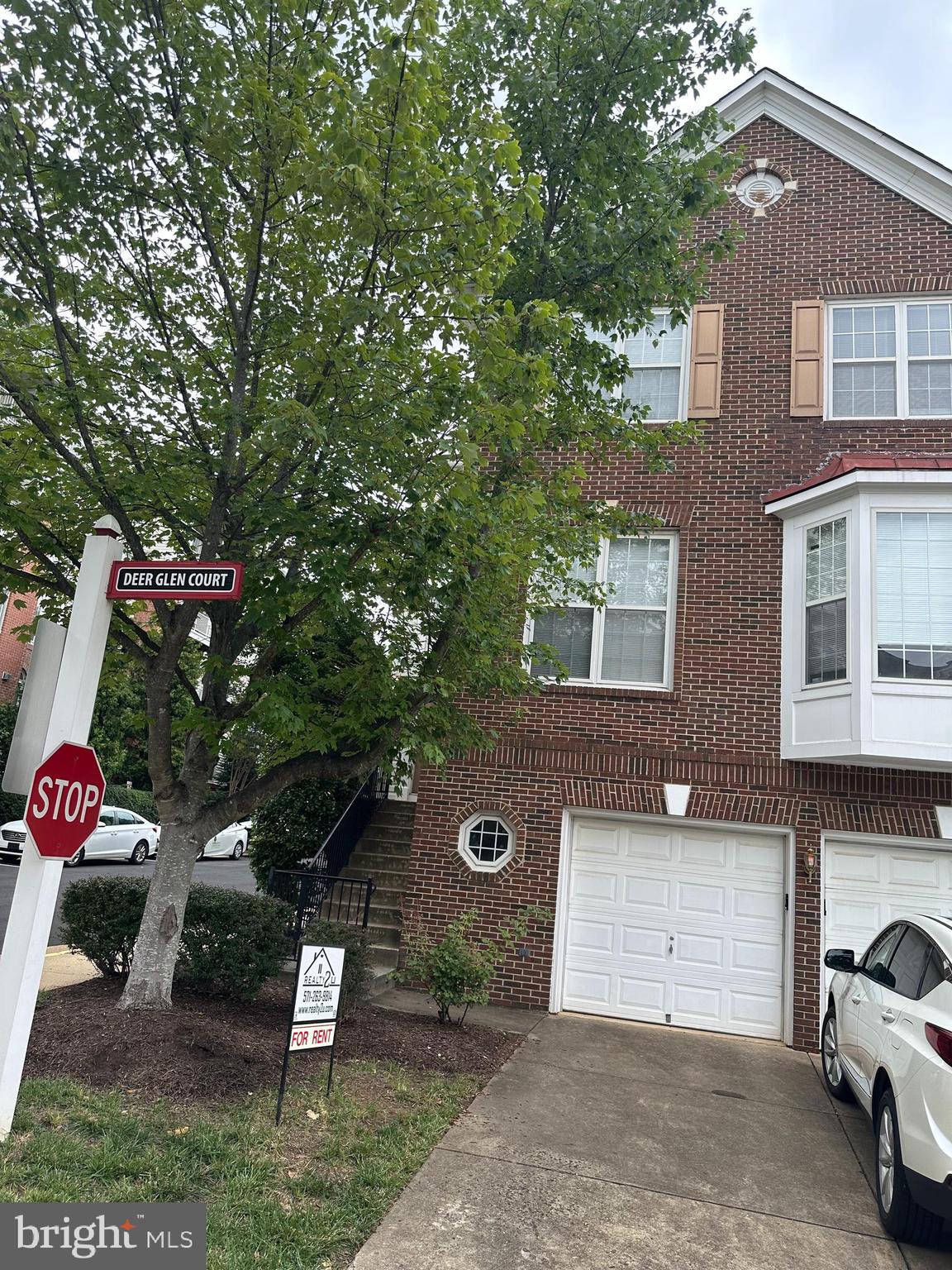 VIENNA METRO - Residential Lease