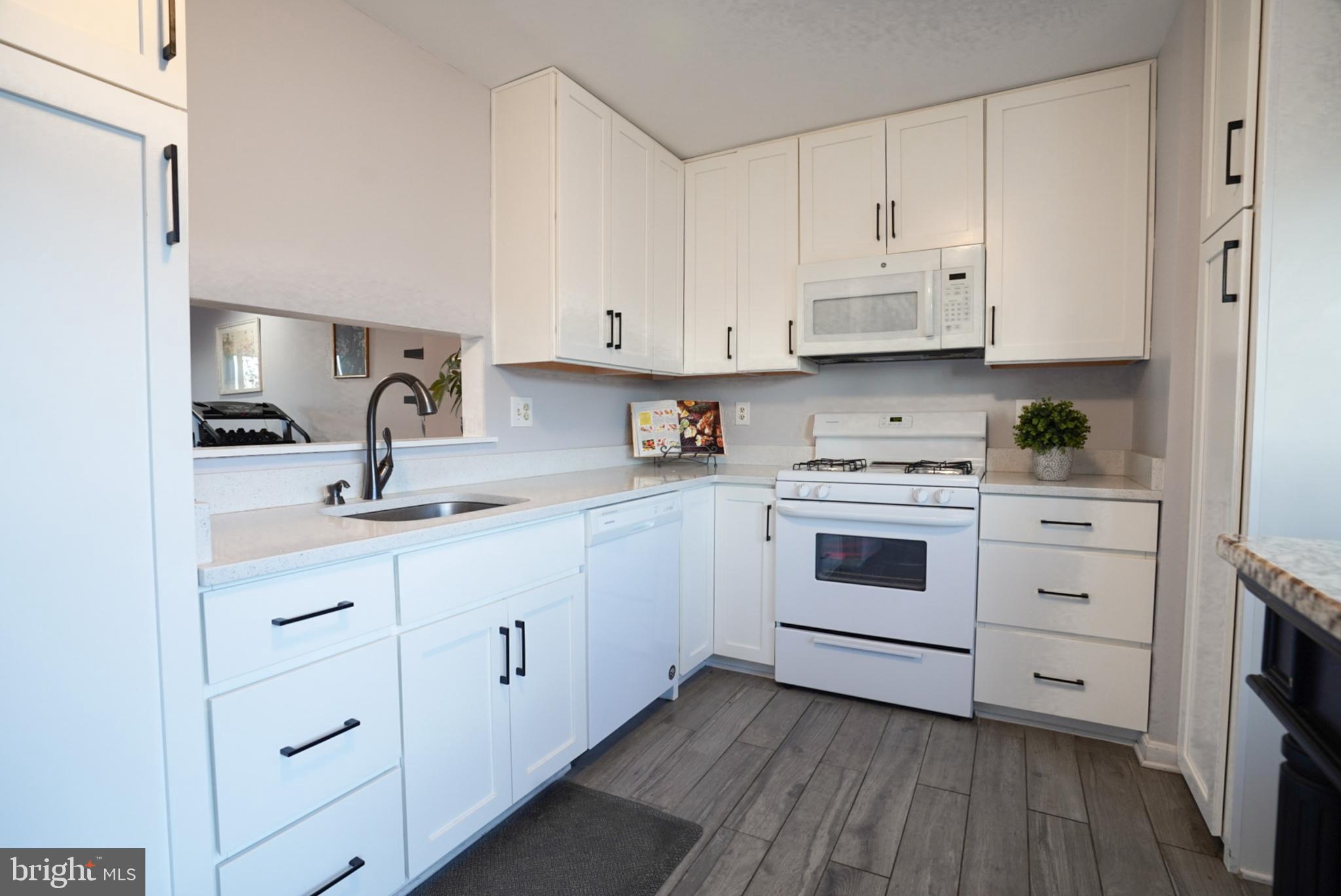 BALLSFORD - Residential