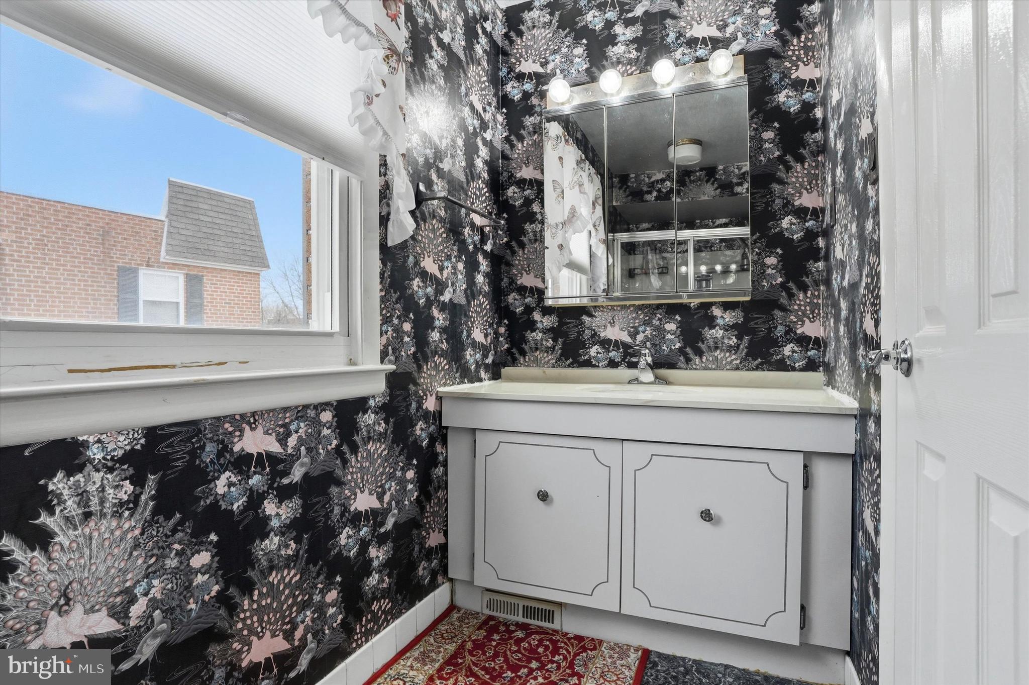 SOMERTON - Residential