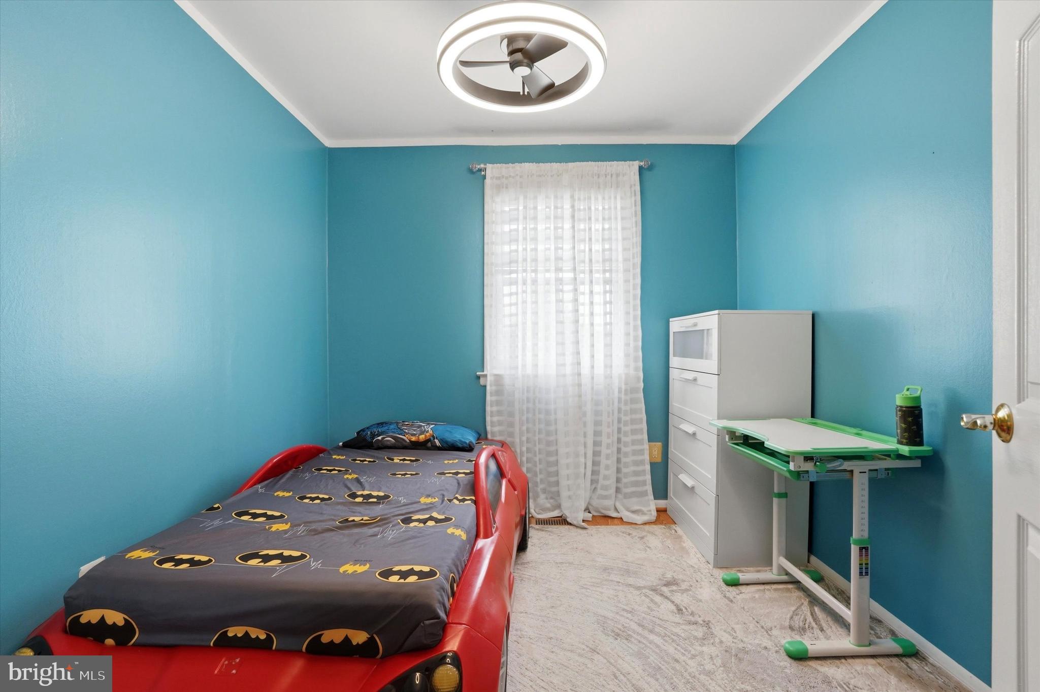 SOMERTON - Residential