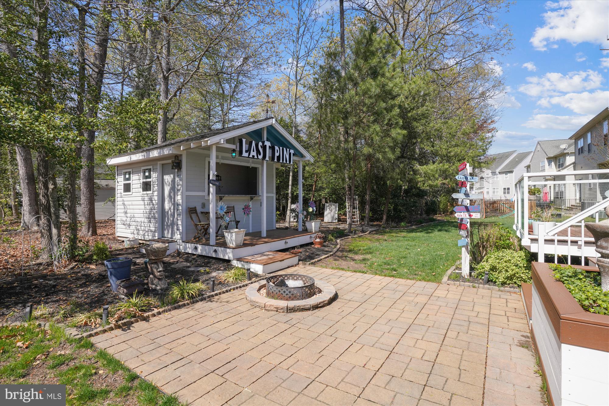 ESTATES AT SINGLETREE - Residential