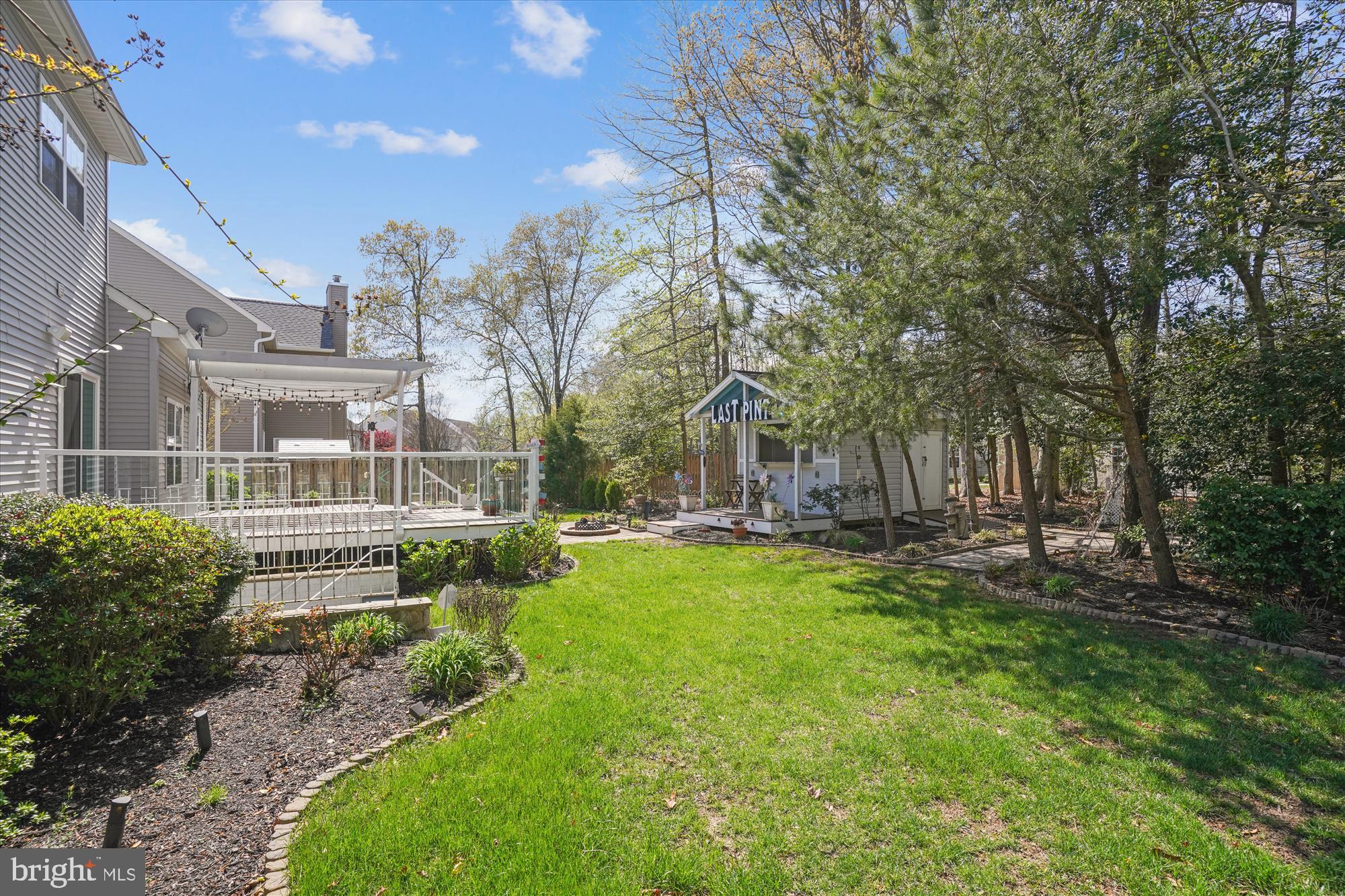 ESTATES AT SINGLETREE - Residential