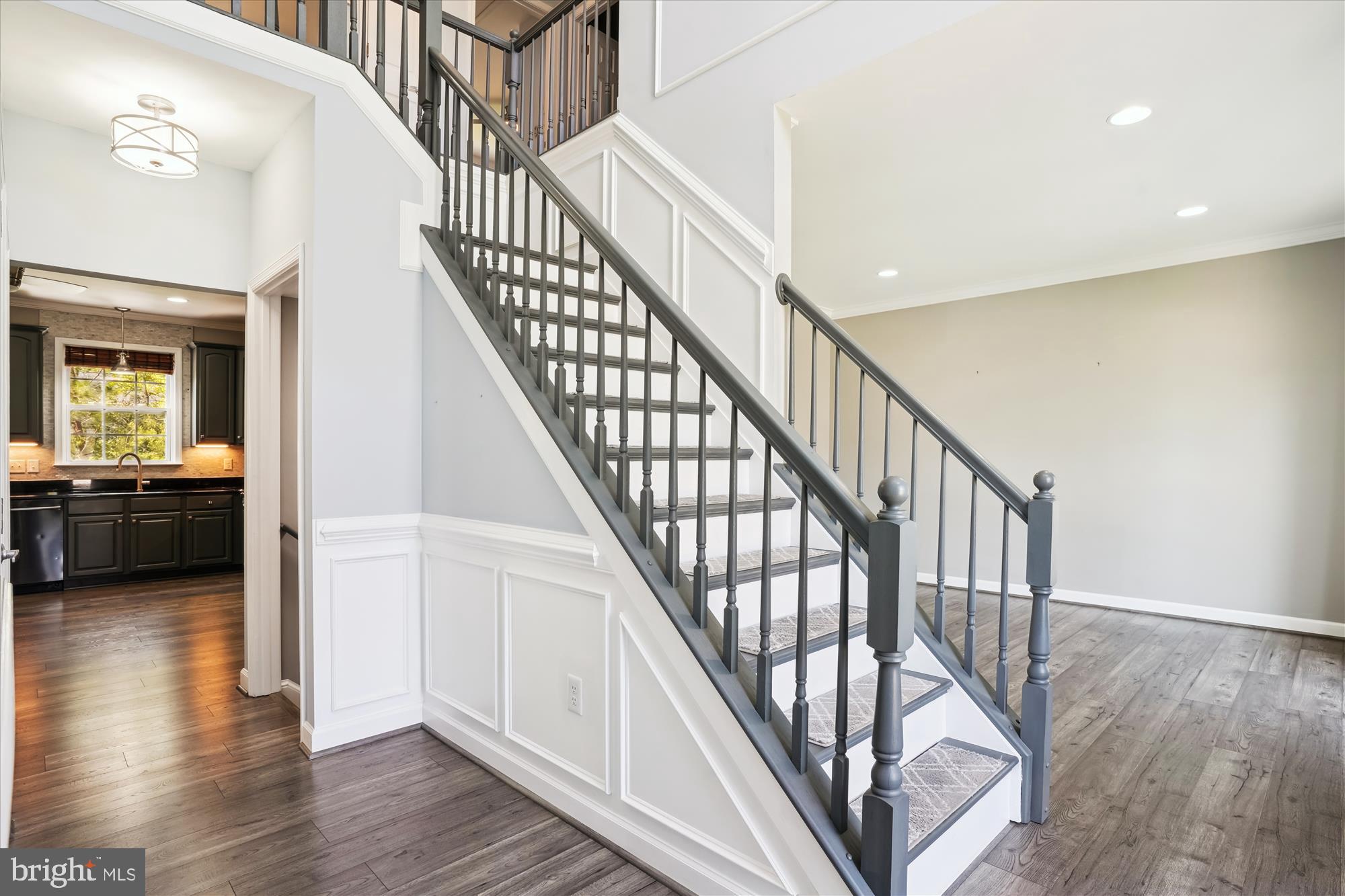 ESTATES AT SINGLETREE - Residential