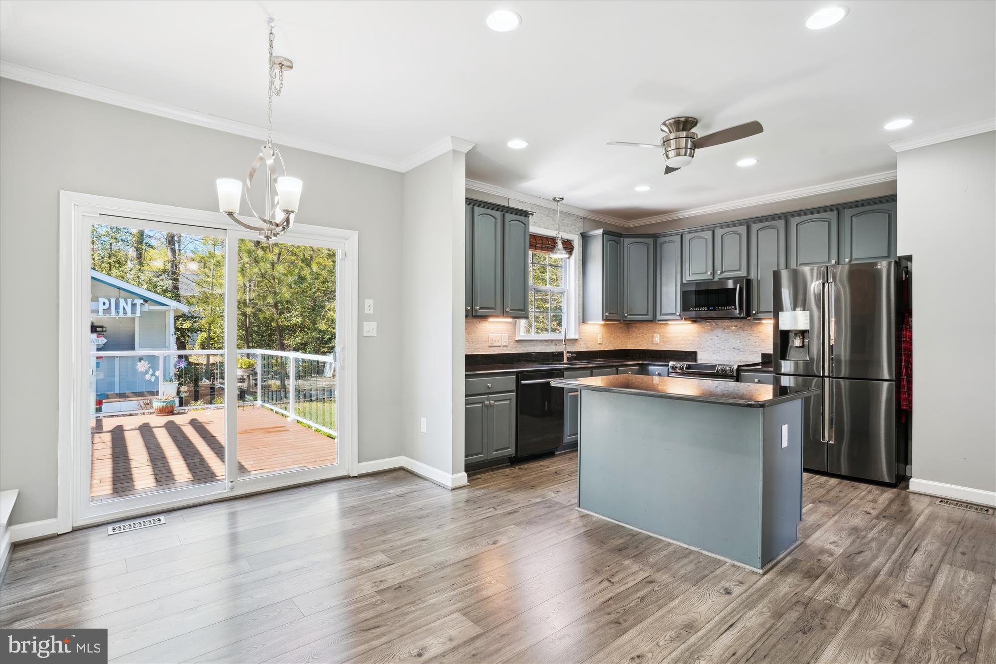 ESTATES AT SINGLETREE - Residential