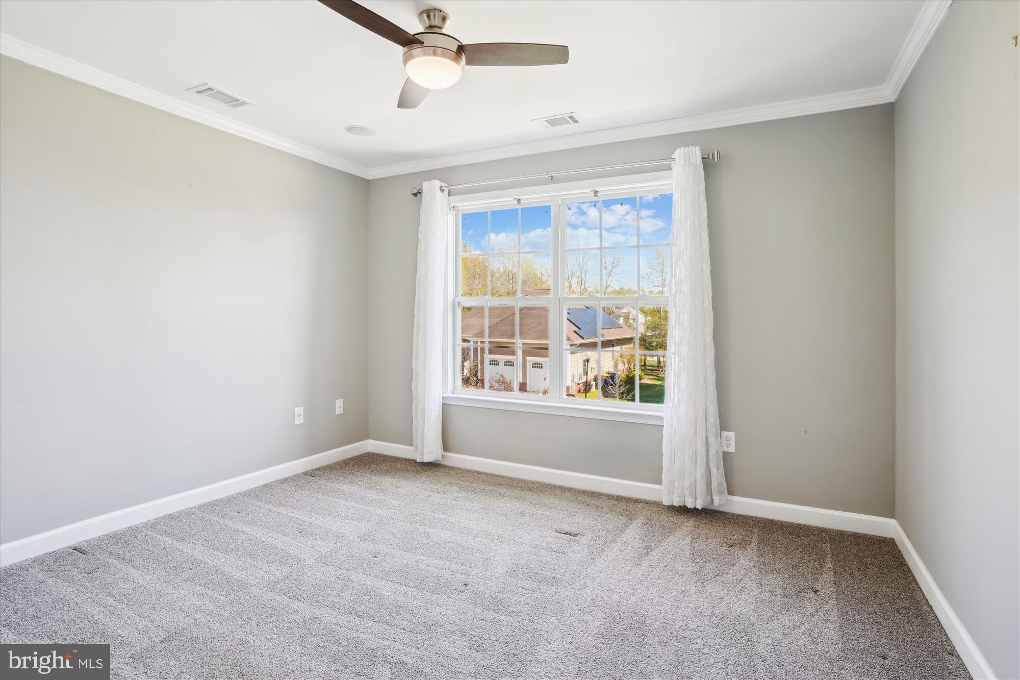 ESTATES AT SINGLETREE - Residential