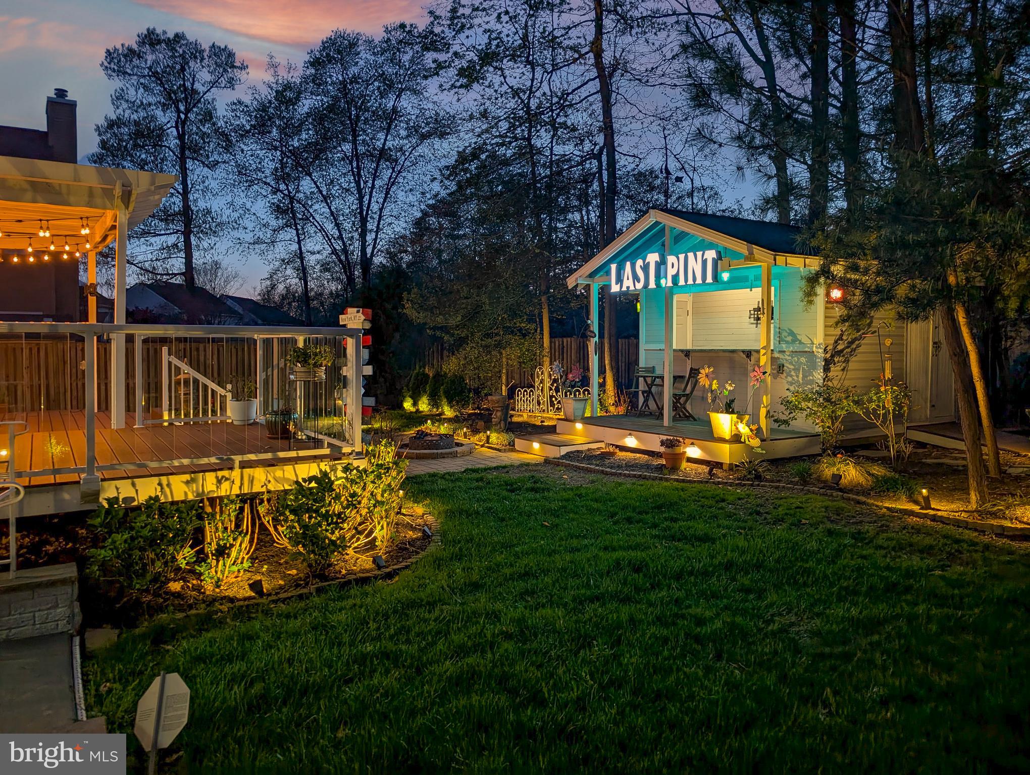 ESTATES AT SINGLETREE - Residential