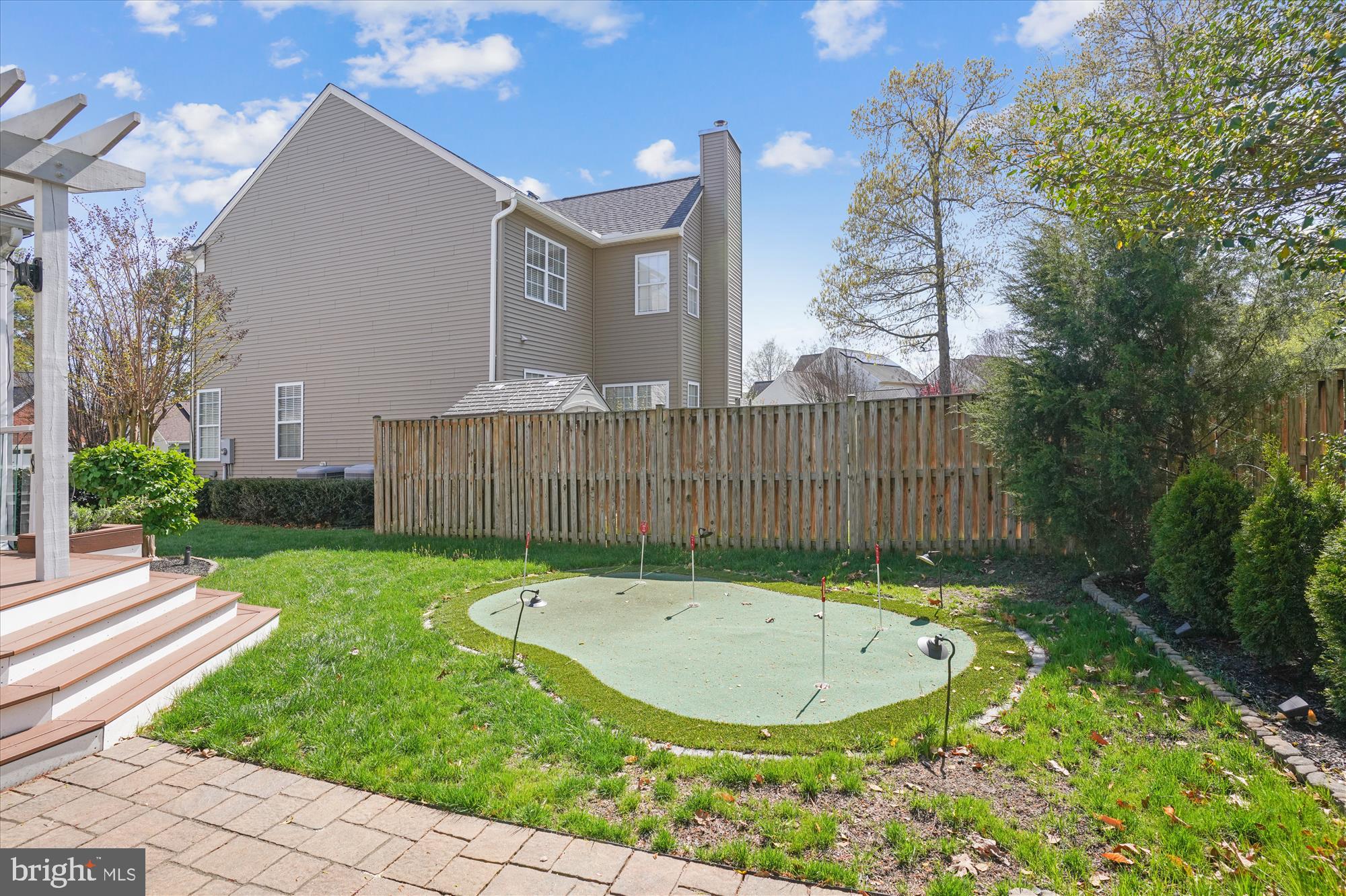 ESTATES AT SINGLETREE - Residential