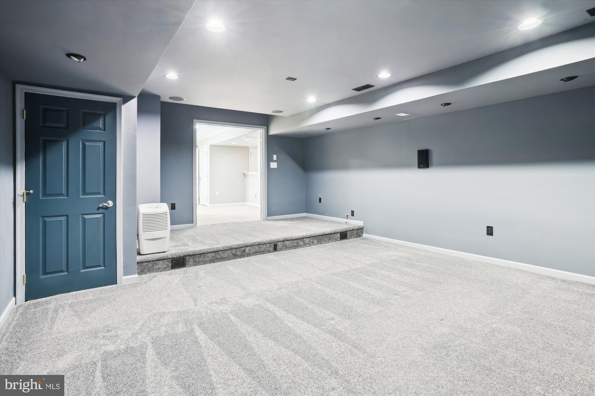 ESTATES AT SINGLETREE - Residential