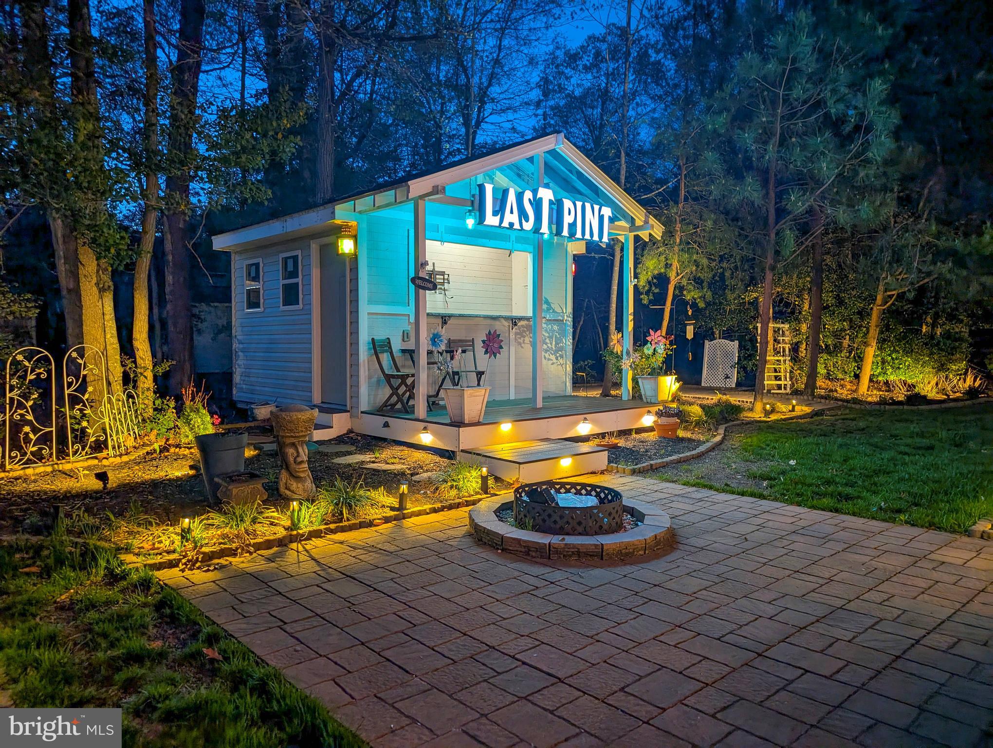 ESTATES AT SINGLETREE - Residential