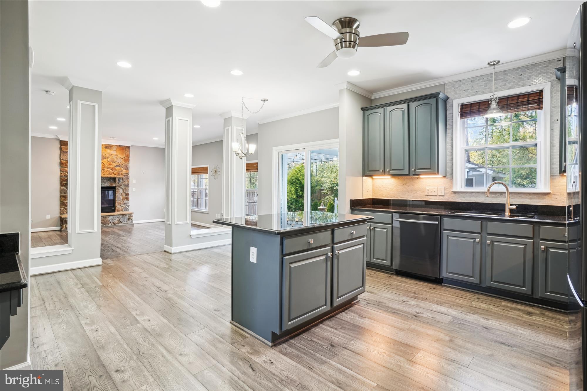 ESTATES AT SINGLETREE - Residential