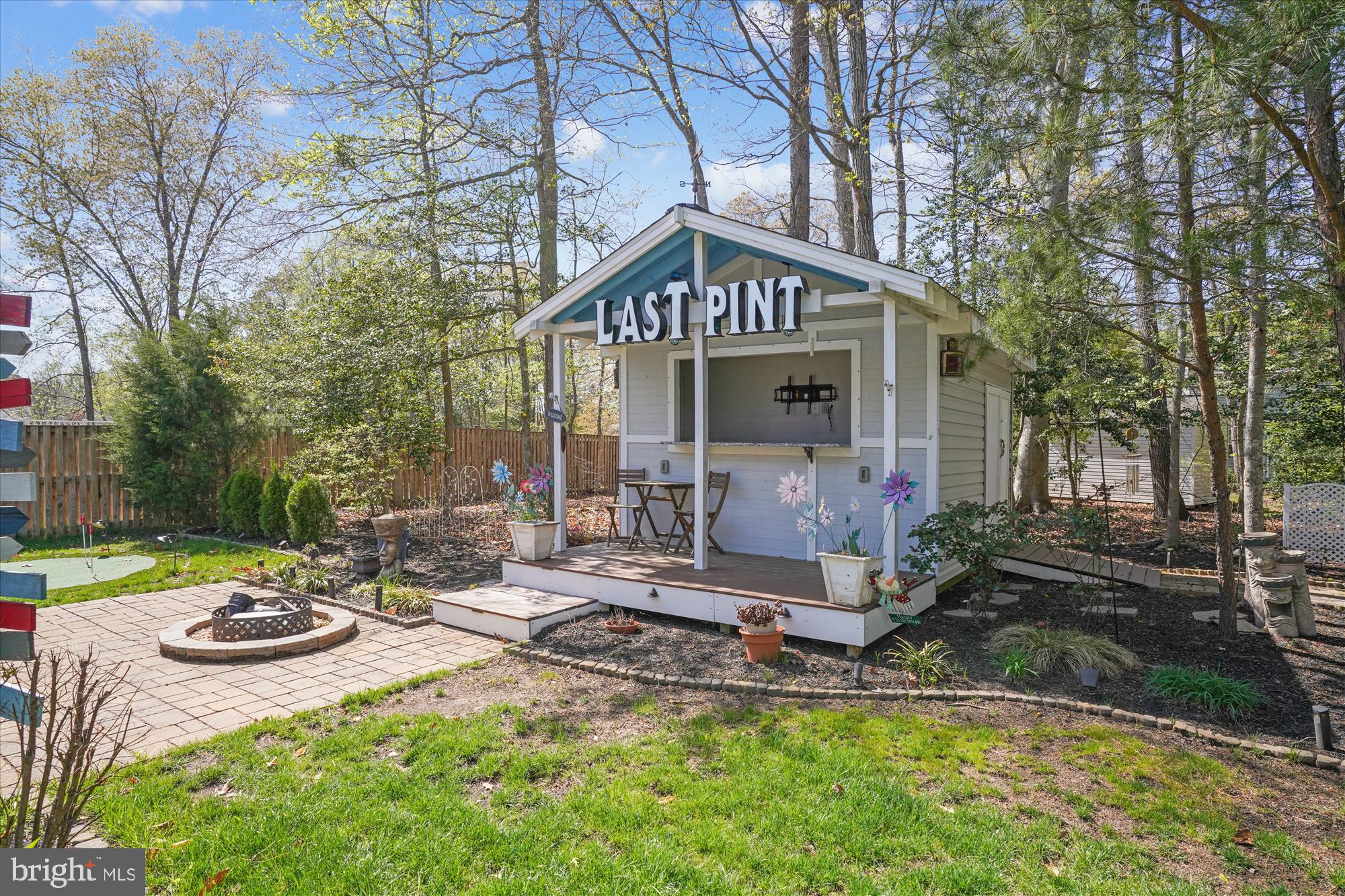 ESTATES AT SINGLETREE - Residential