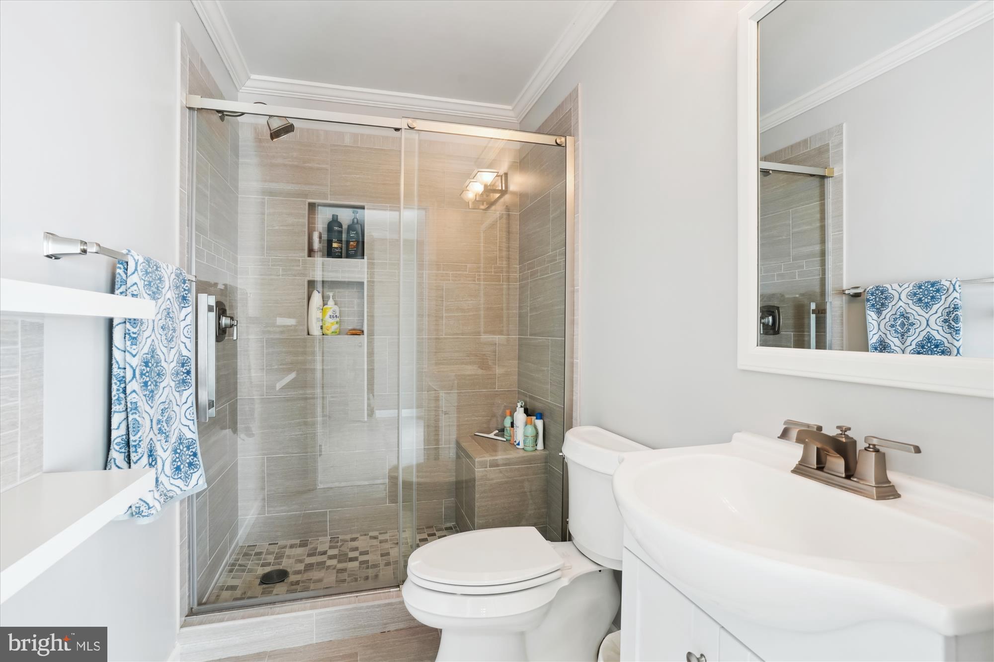 ESTATES AT SINGLETREE - Residential