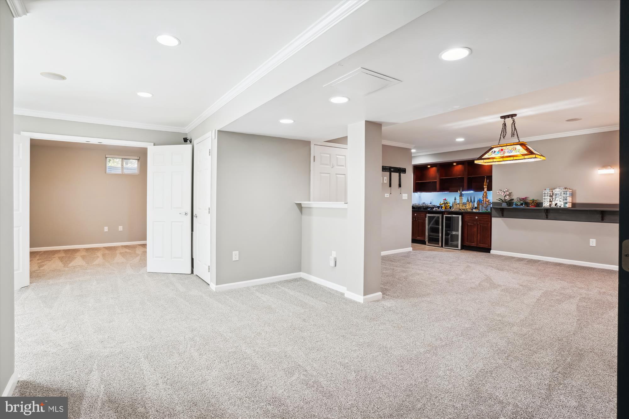 ESTATES AT SINGLETREE - Residential