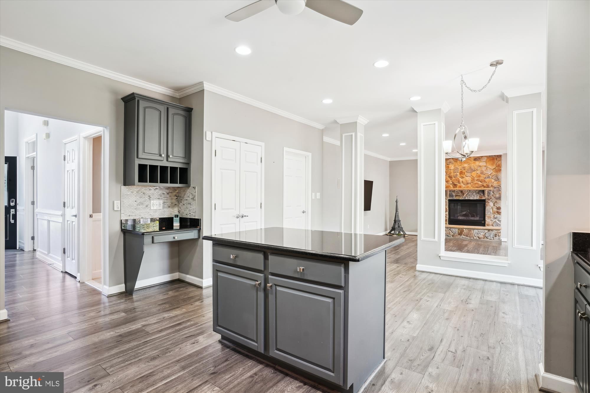 ESTATES AT SINGLETREE - Residential