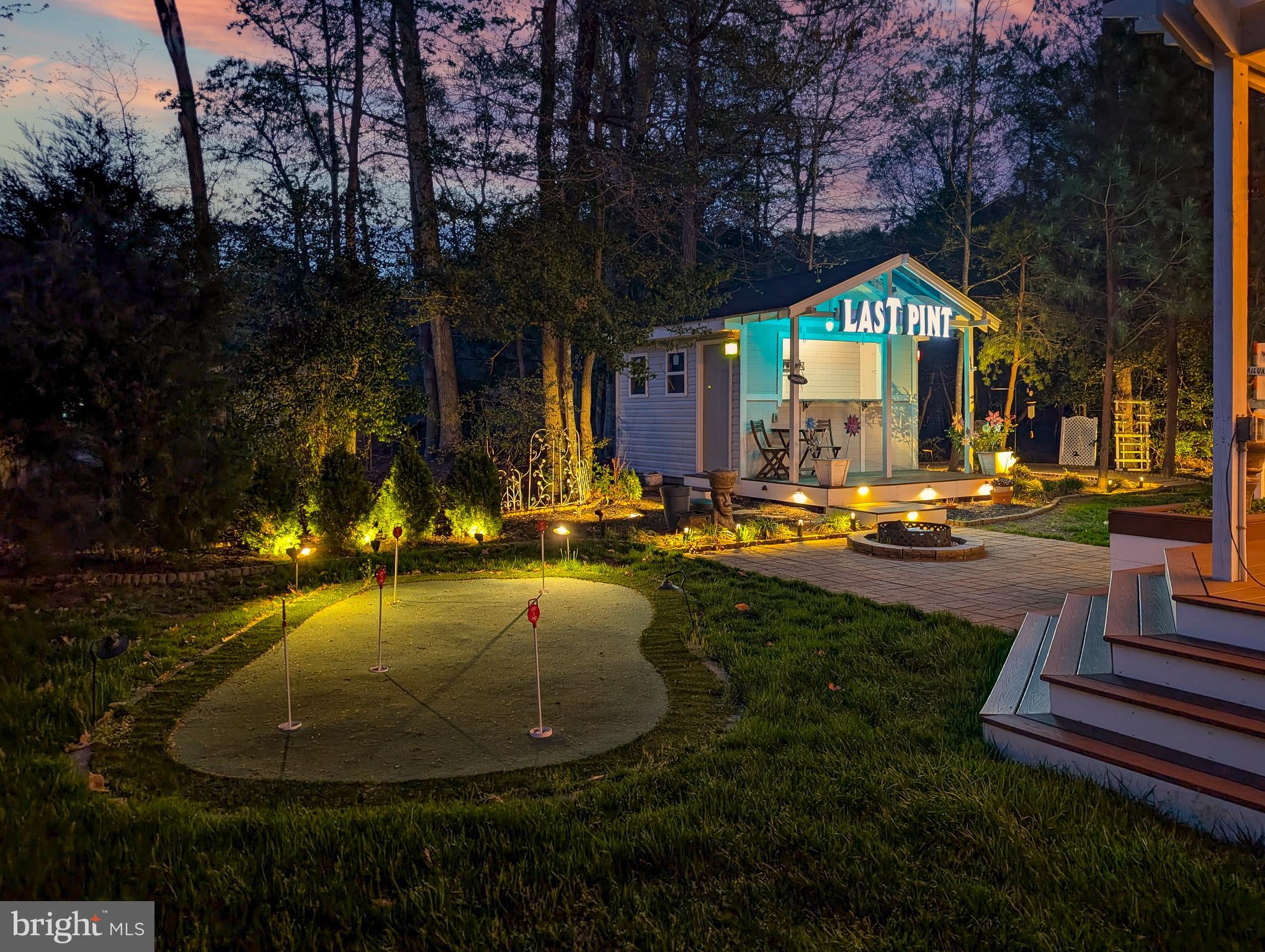 ESTATES AT SINGLETREE - Residential