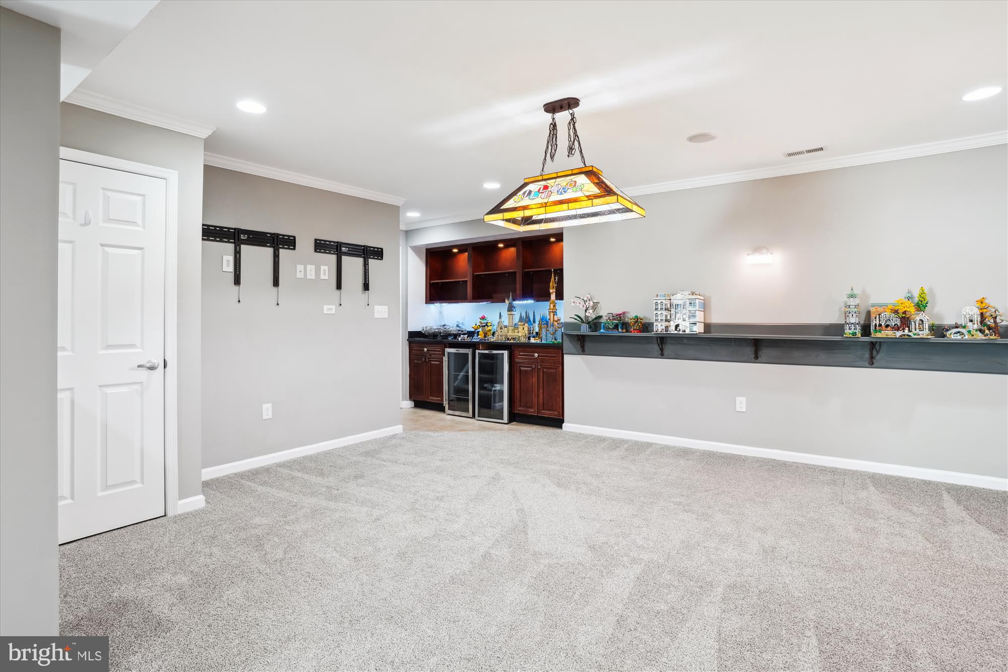 ESTATES AT SINGLETREE - Residential