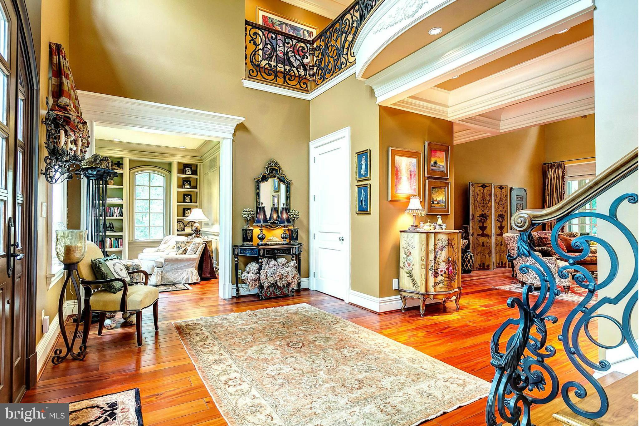 HILLENDALE COUNTRY CLUB - Residential