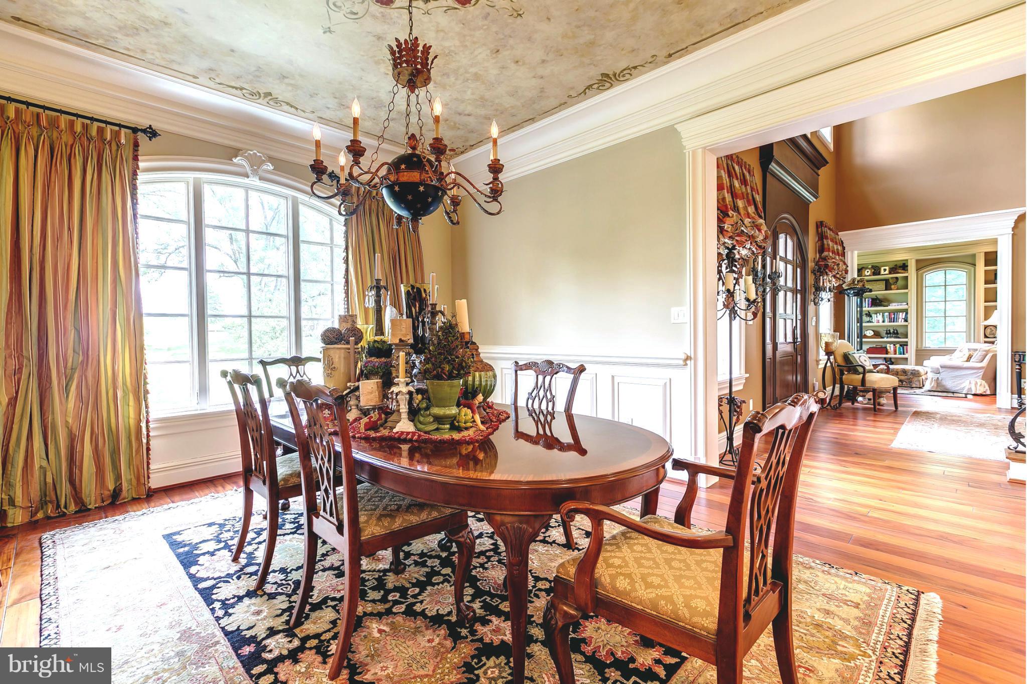 HILLENDALE COUNTRY CLUB - Residential