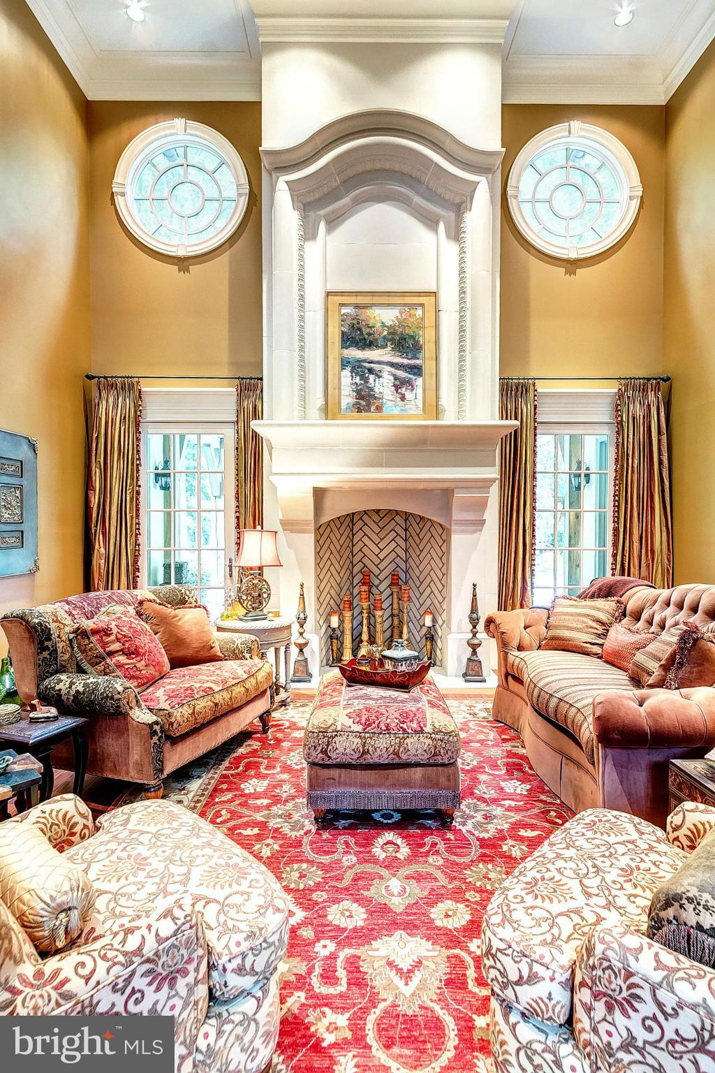 HILLENDALE COUNTRY CLUB - Residential