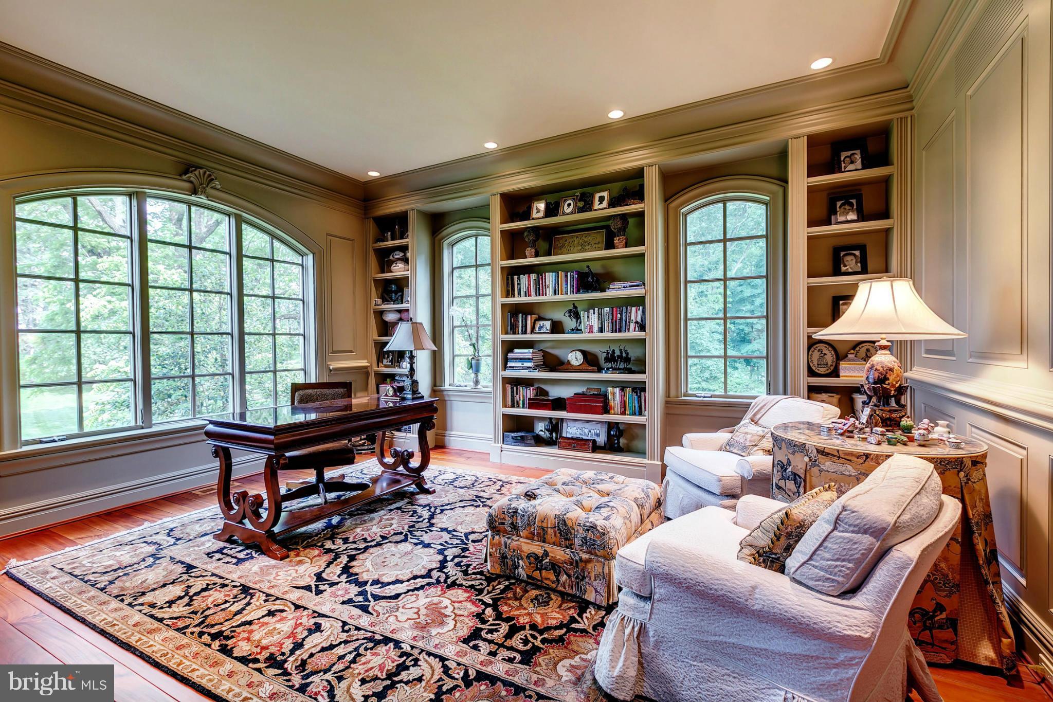 HILLENDALE COUNTRY CLUB - Residential