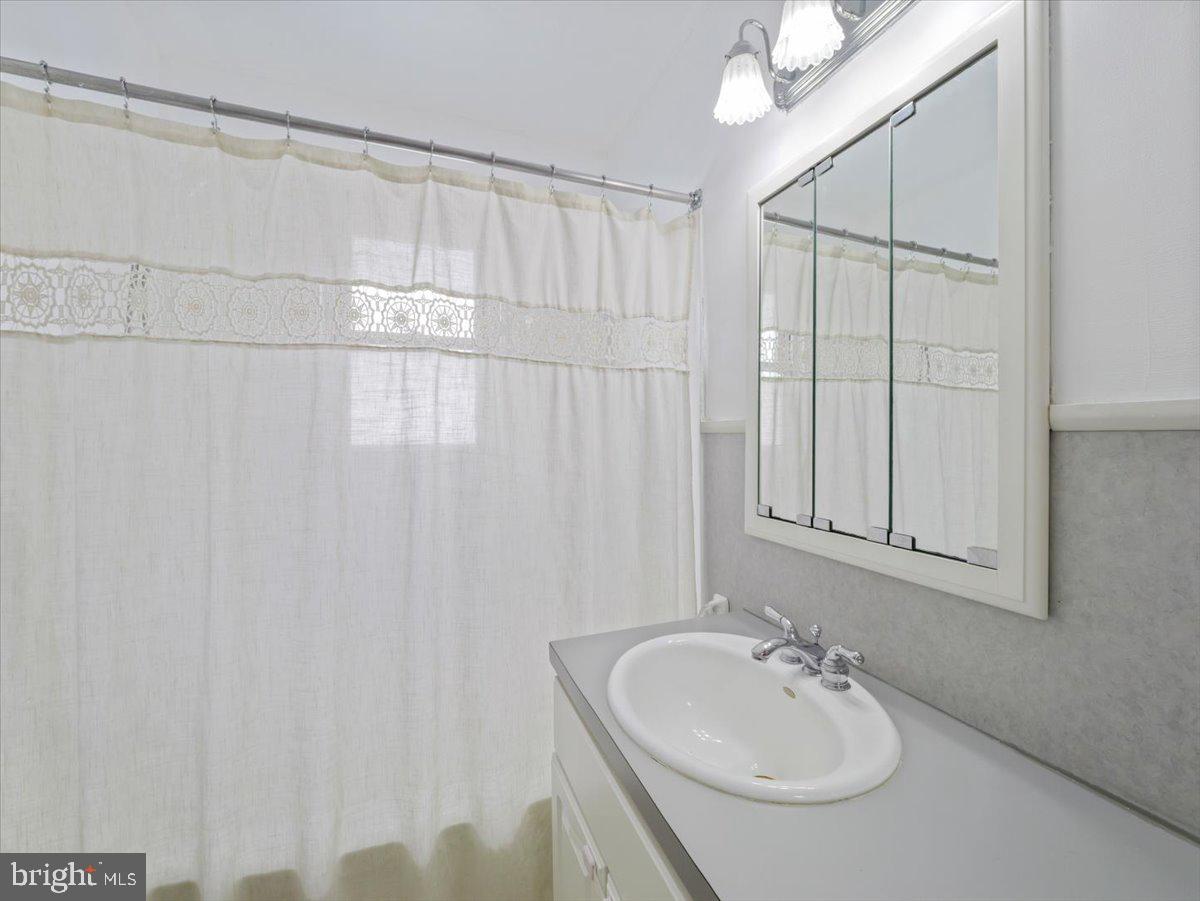 MCSHERRYSTOWN - Residential