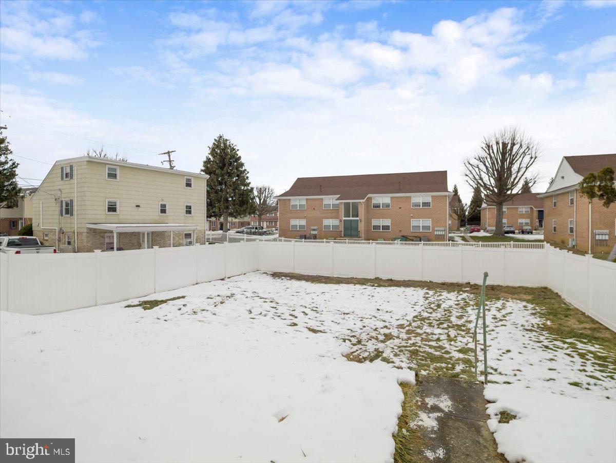 MCSHERRYSTOWN - Residential