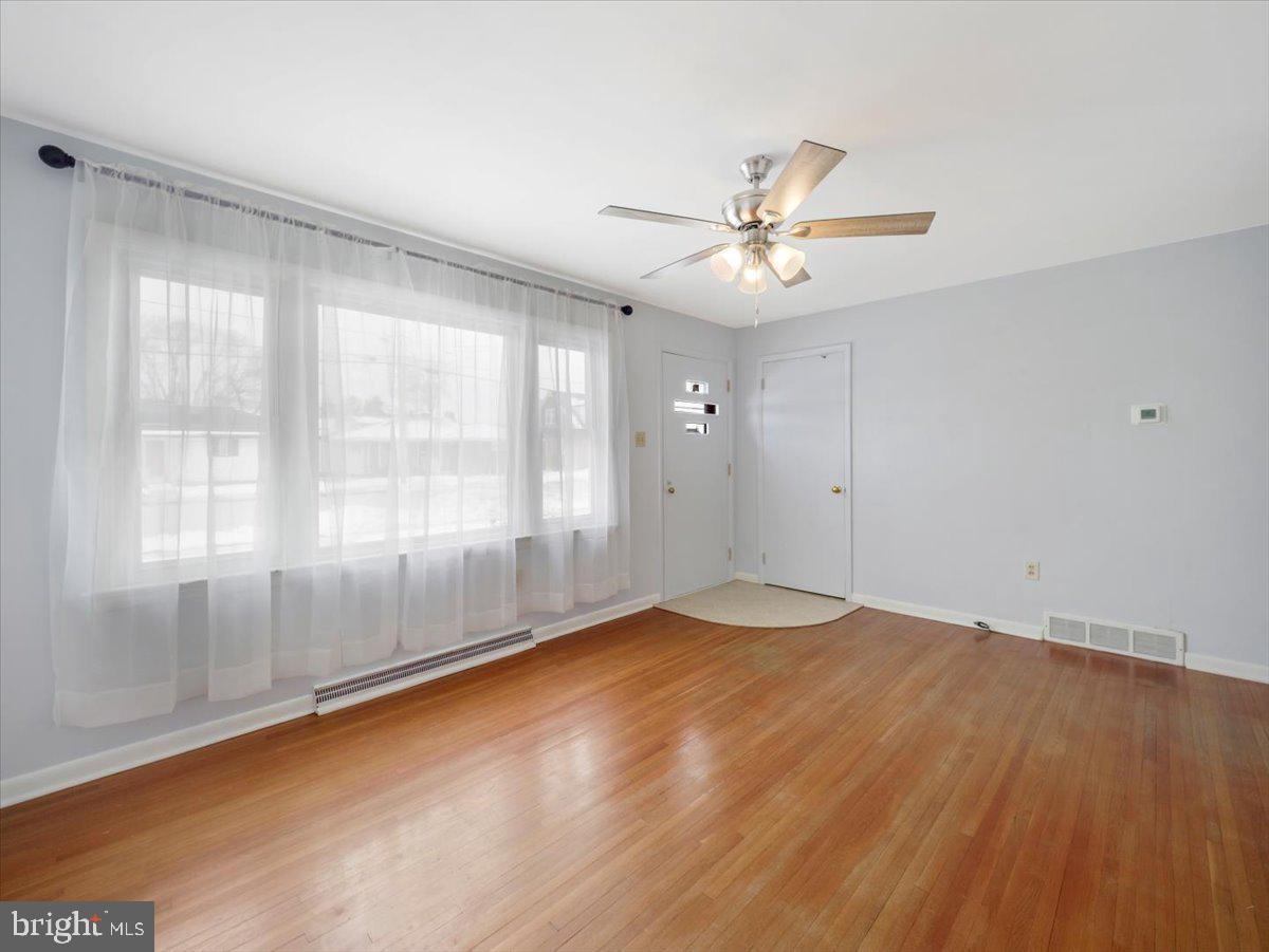 MCSHERRYSTOWN - Residential