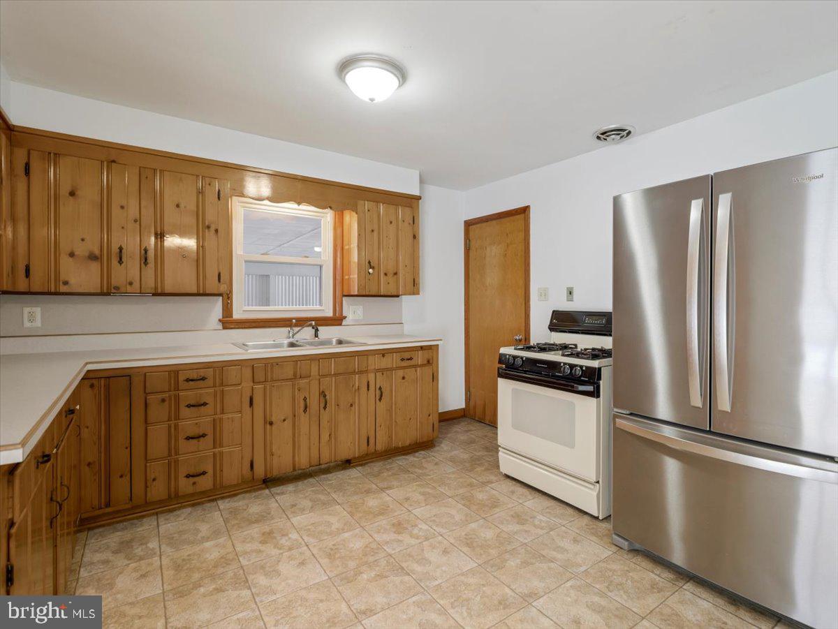 MCSHERRYSTOWN - Residential