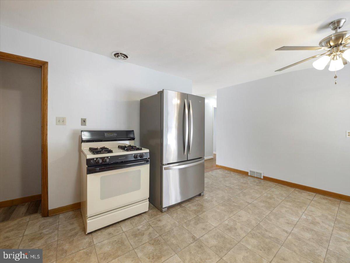 MCSHERRYSTOWN - Residential