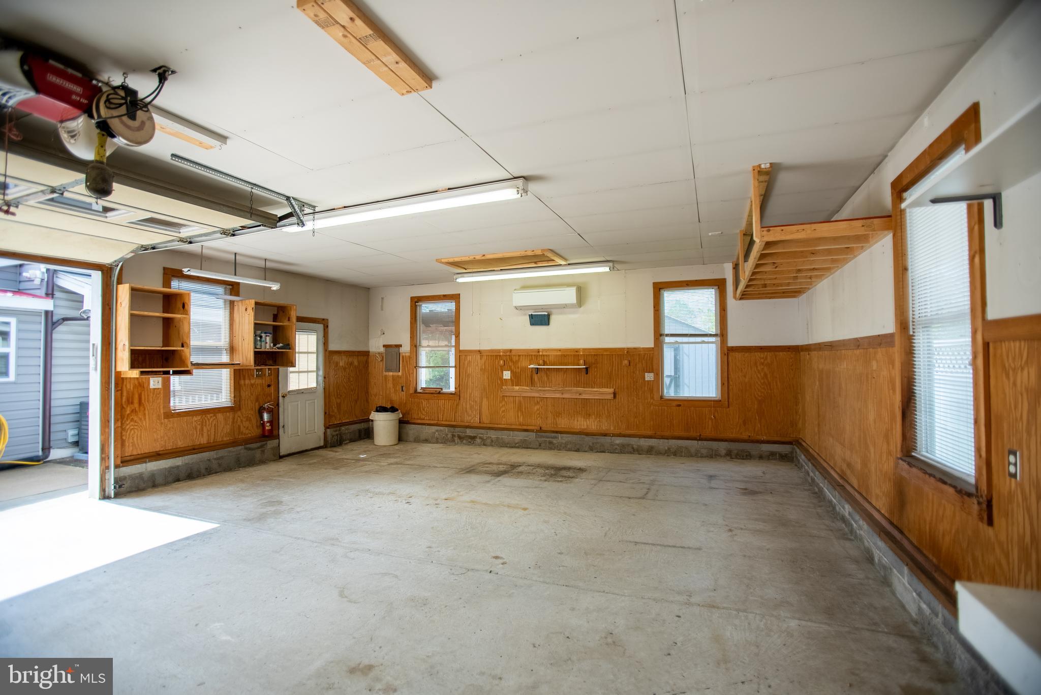 GREEN MEADOWS - Residential