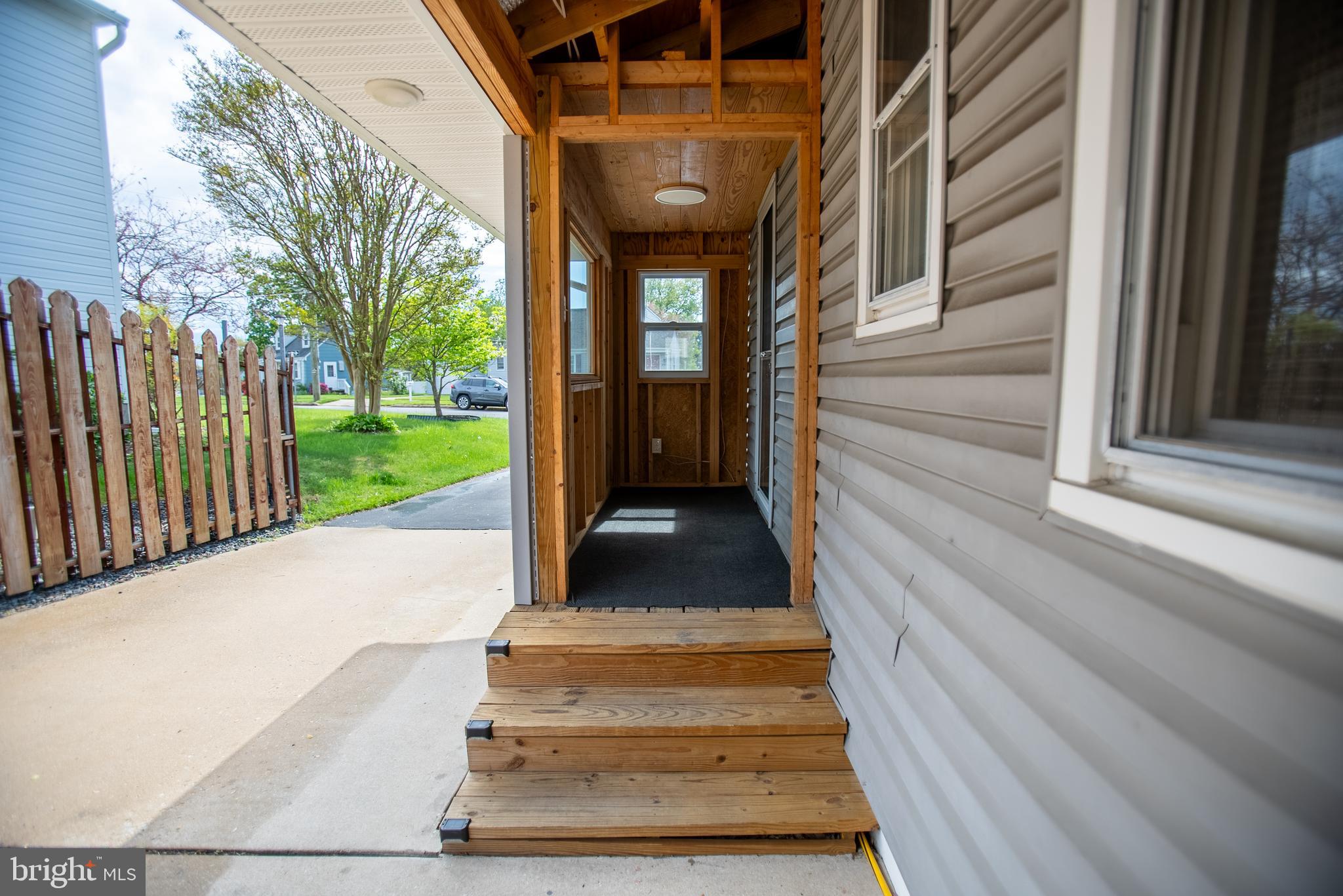 GREEN MEADOWS - Residential