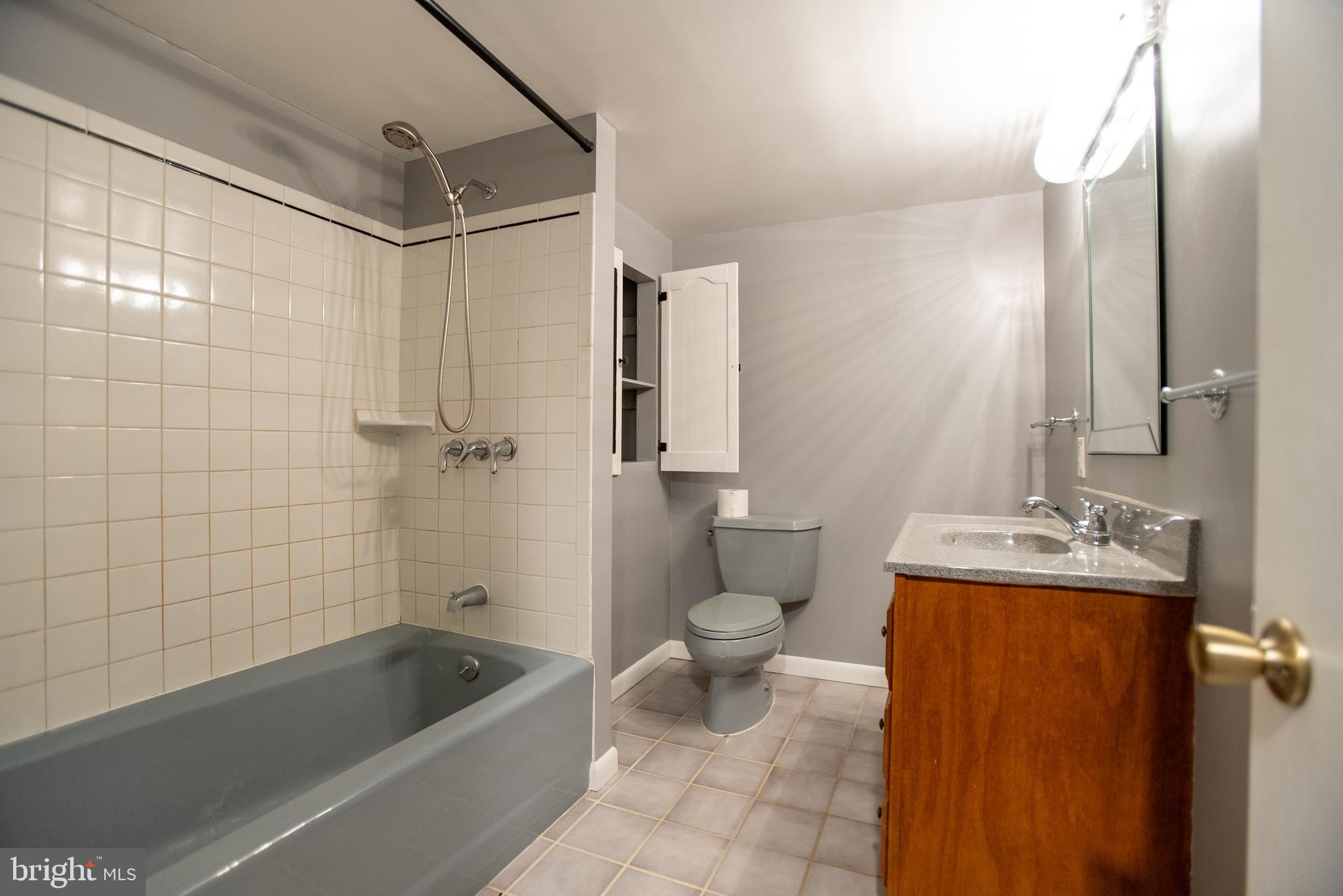 GREEN MEADOWS - Residential