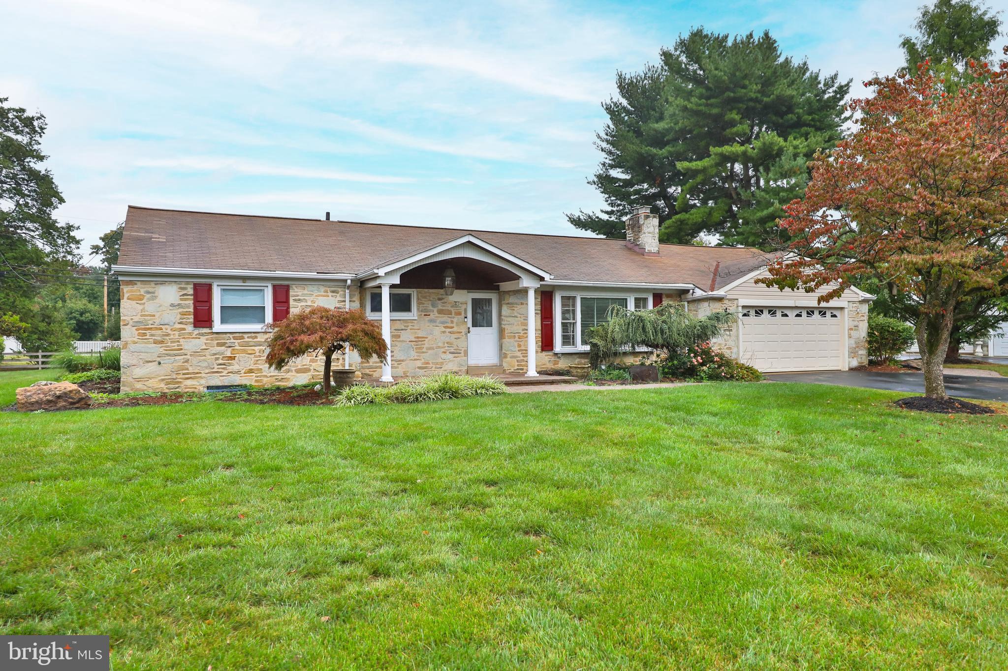 HUNTINGDON VALLEY - Residential