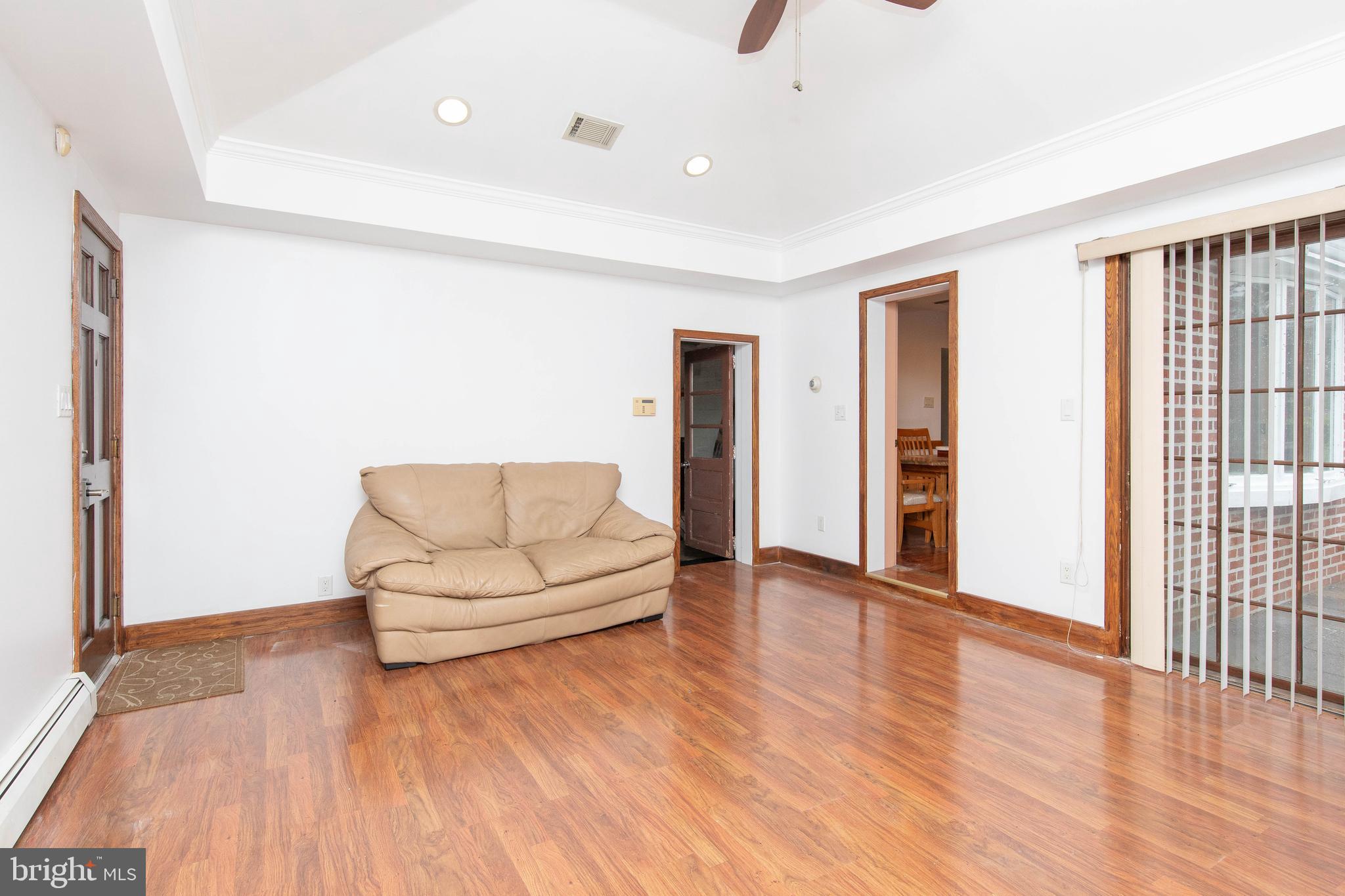 HUNTINGDON VALLEY - Residential