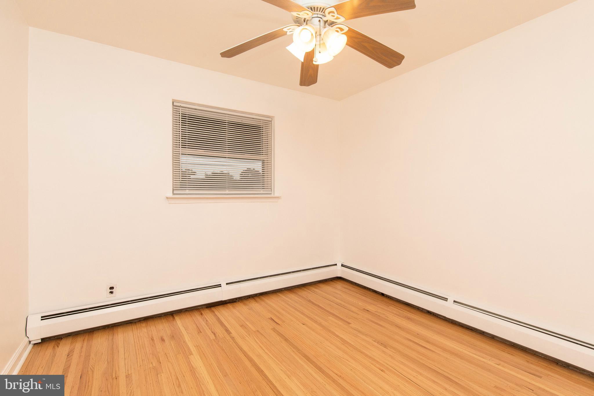 HUNTINGDON VALLEY - Residential