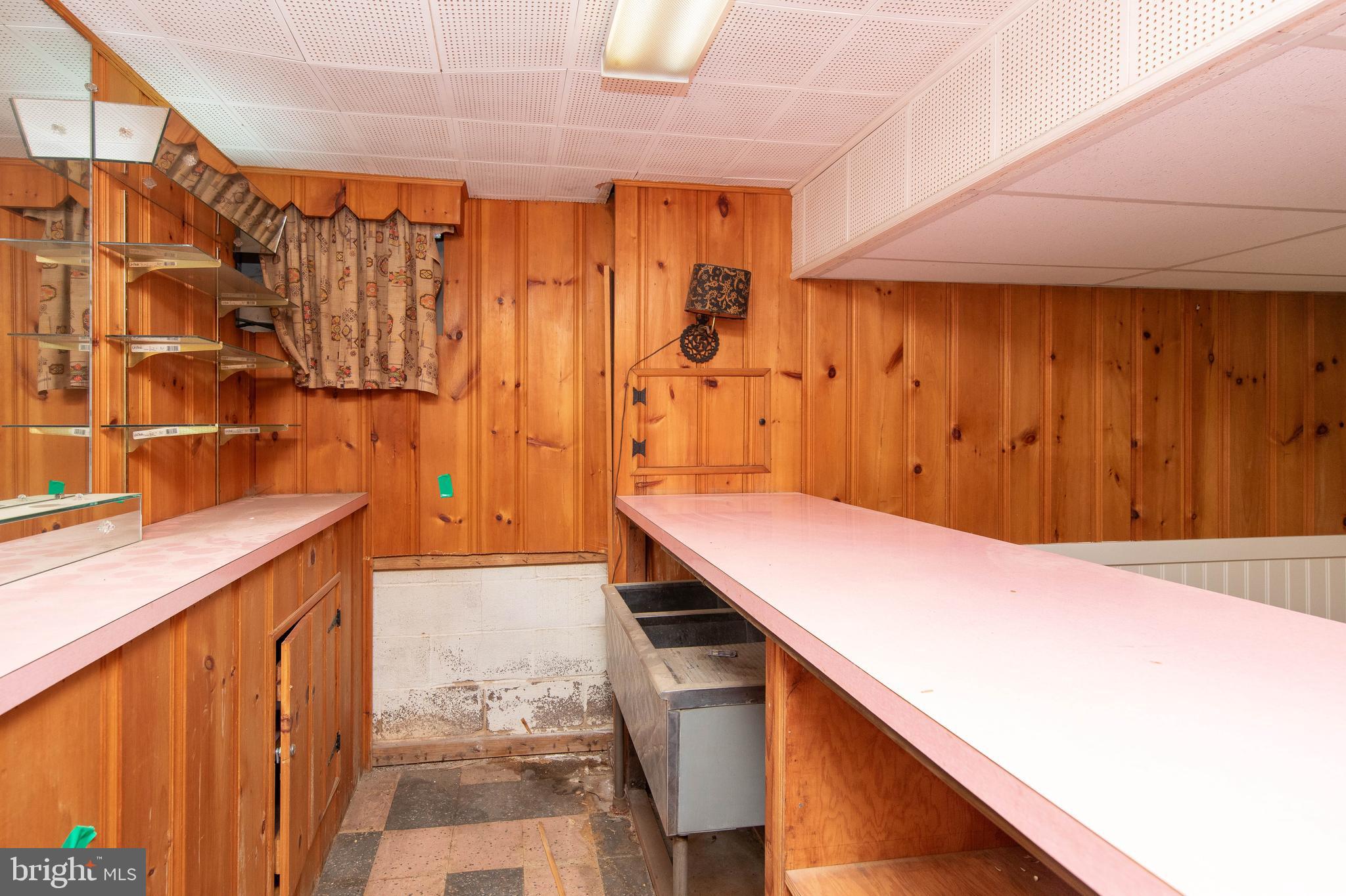 HUNTINGDON VALLEY - Residential