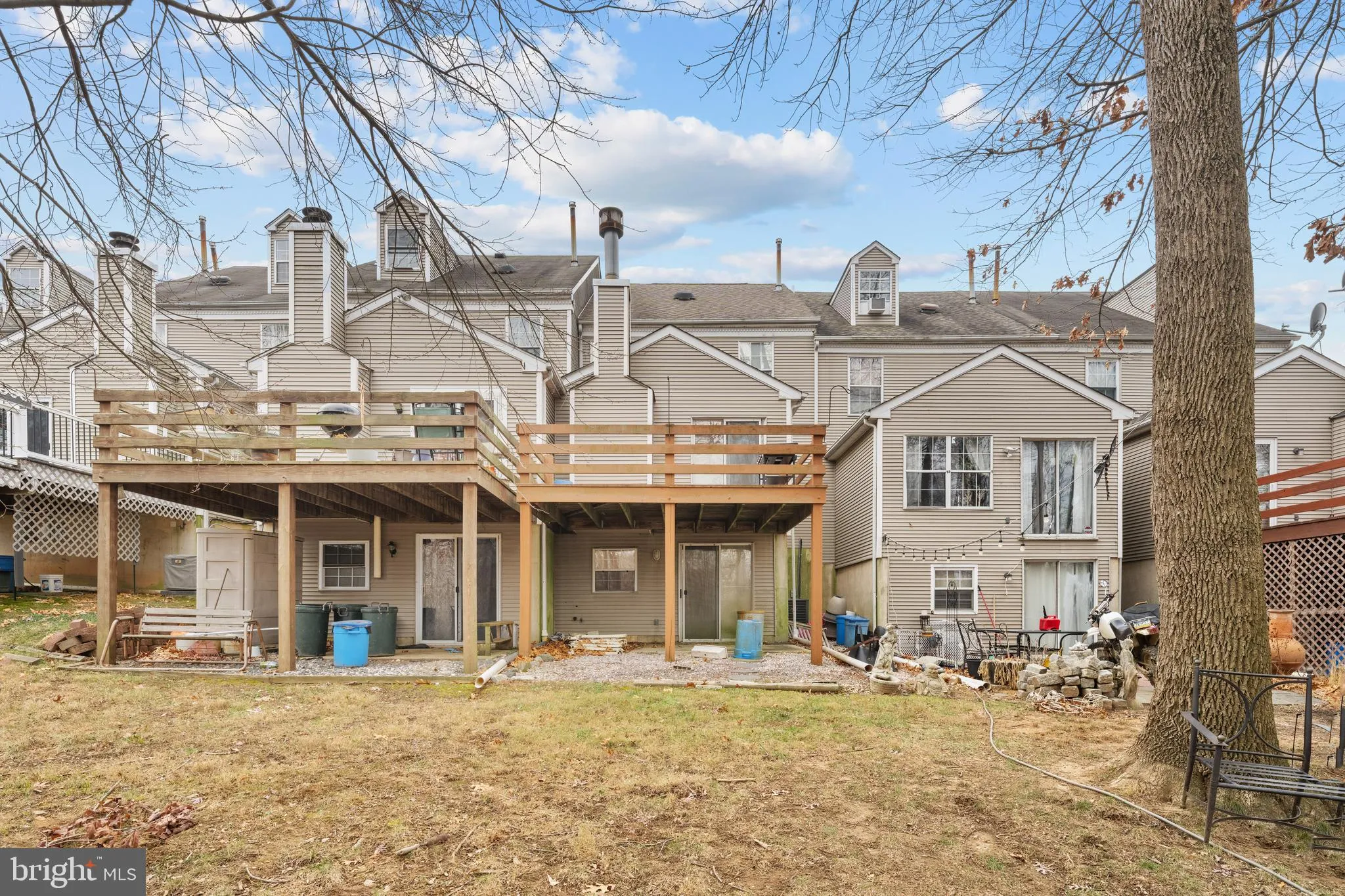 Aston, Pennsylvania 19014, United States, 2 Bedrooms Bedrooms, ,2 BathroomsBathrooms,Residential,Contingent,24929