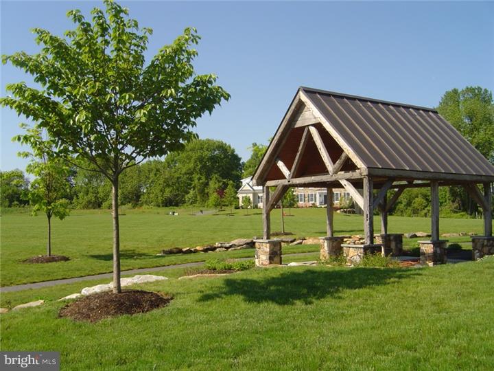 BRICK HOUSE FARM - Residential