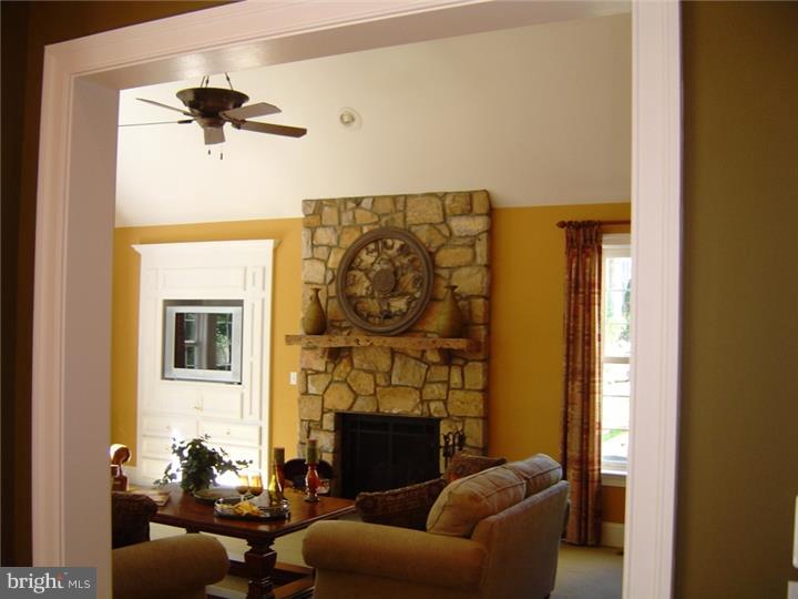 BRICK HOUSE FARM - Residential