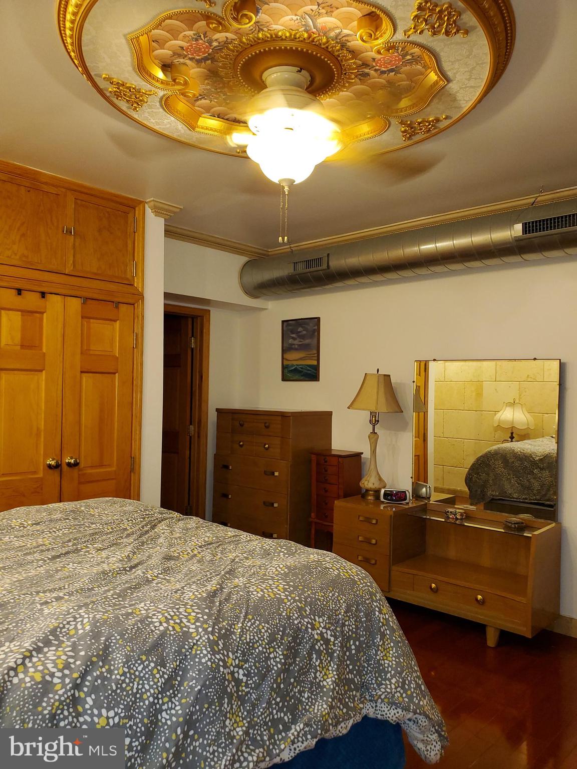 WASHINGTON SQ WEST - Residential Lease