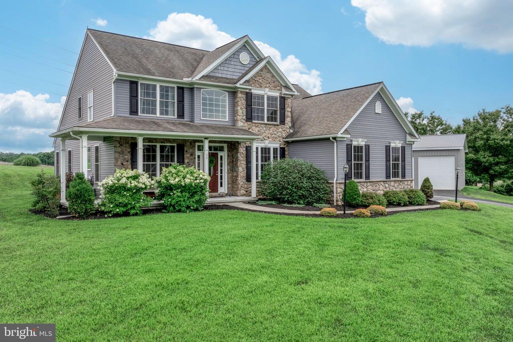 Photo of 30 Grandview Lane, CONESTOGA, PA 17516 (MLS # PALA2073302)