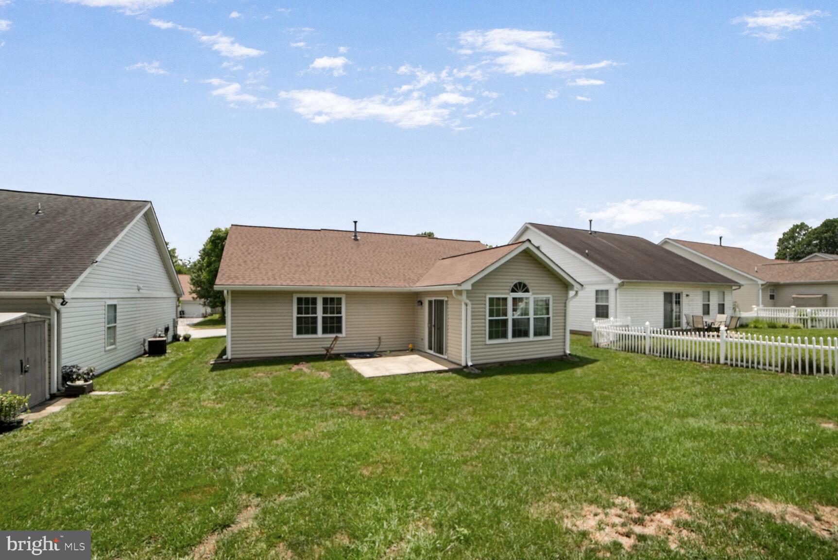 7412 BERRYLEAF DRIVE