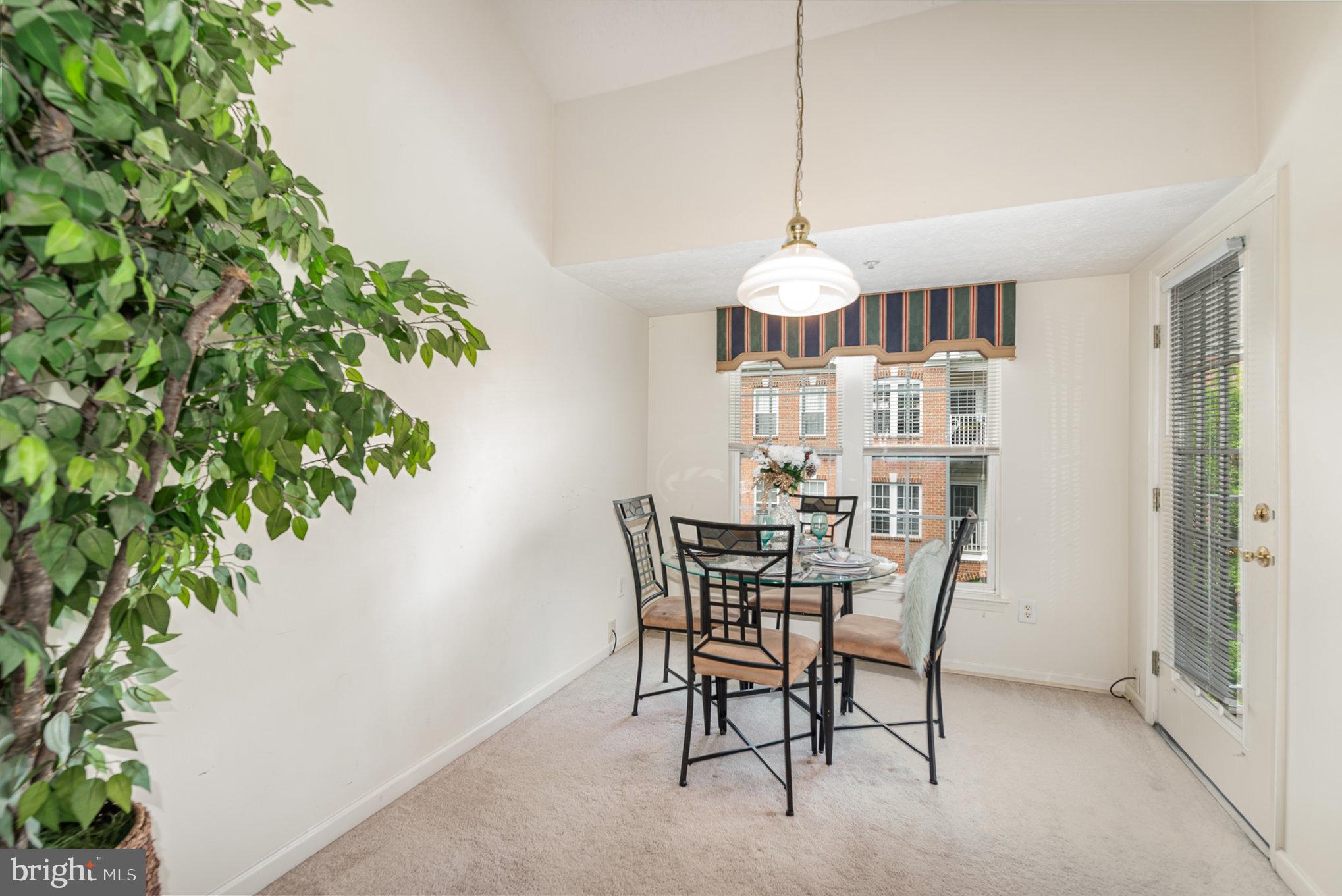 DEVONSHIRE - Residential