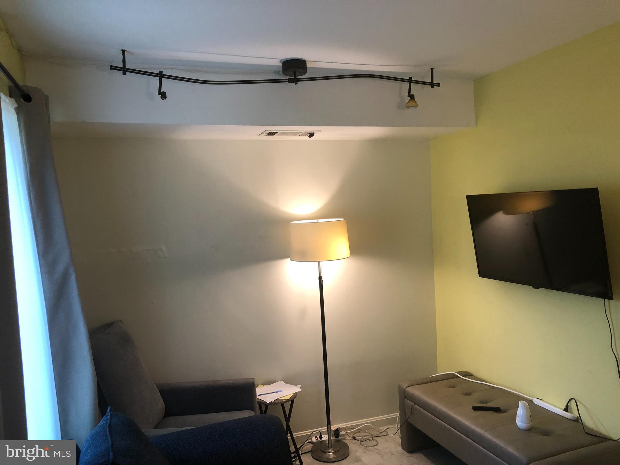 5500 KAREN ELAINE DRIVE 904