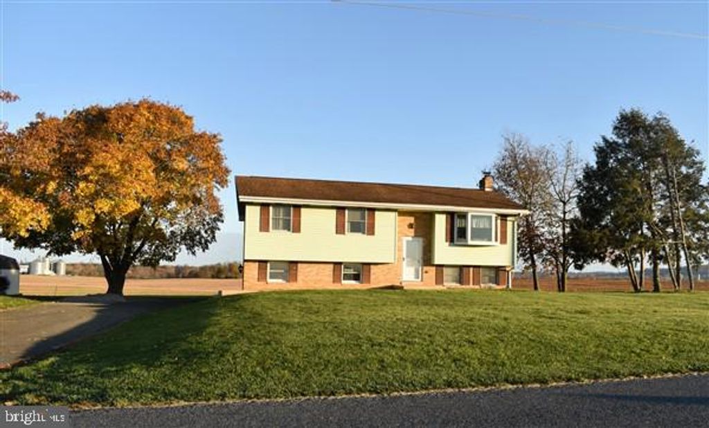 Photo of 632 Newcomer Road, Mount Joy, PA 17552 (MLS # PALA2044098)