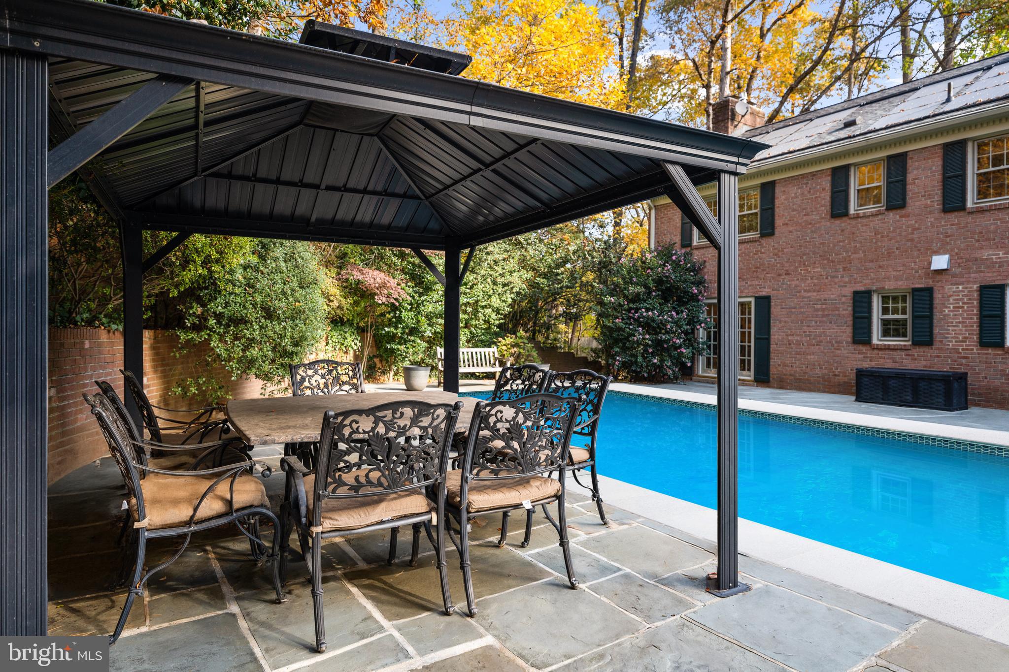 PARKVIEW HILLS - Residential