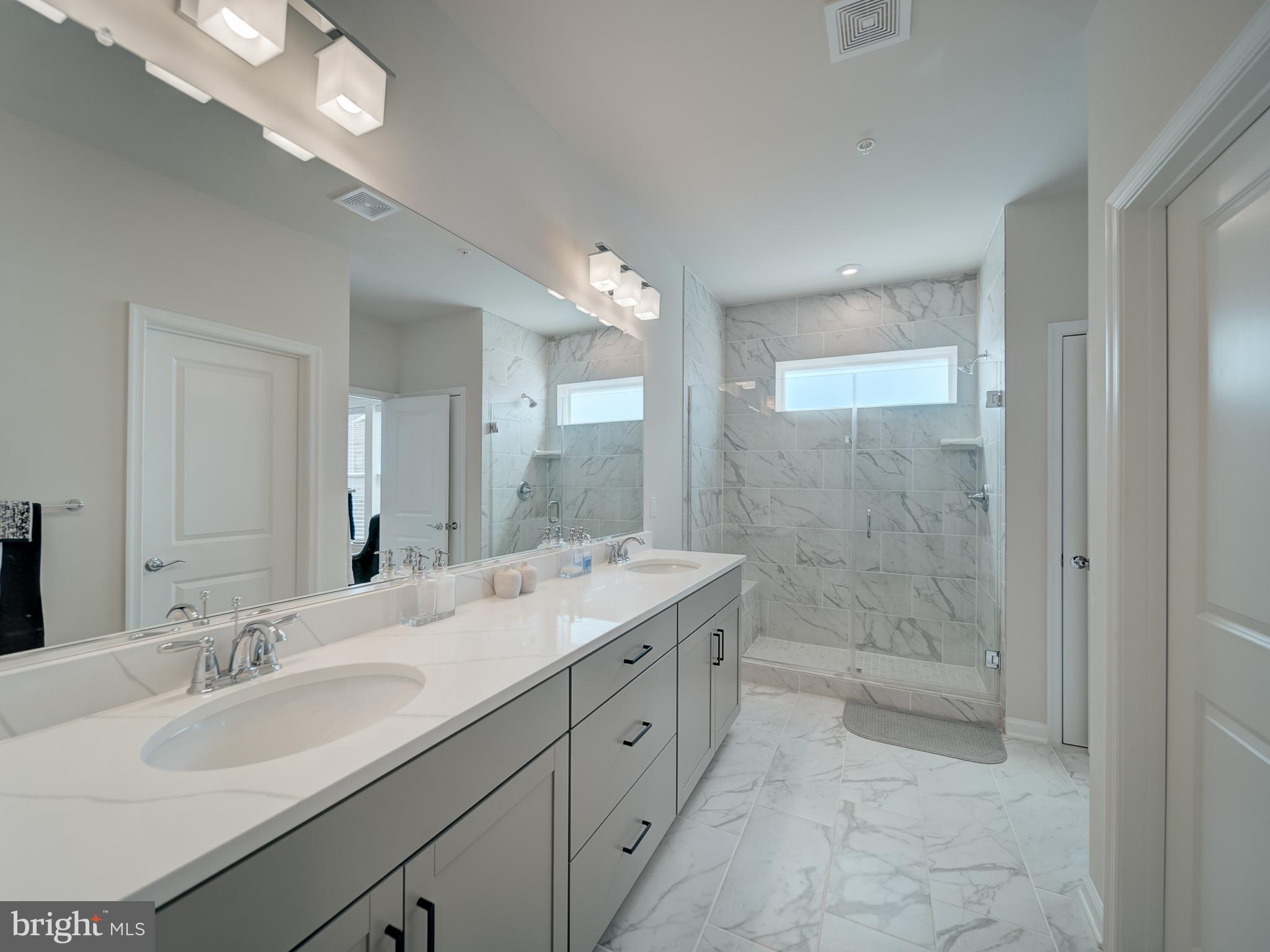 WATERSHED - Residential Lease