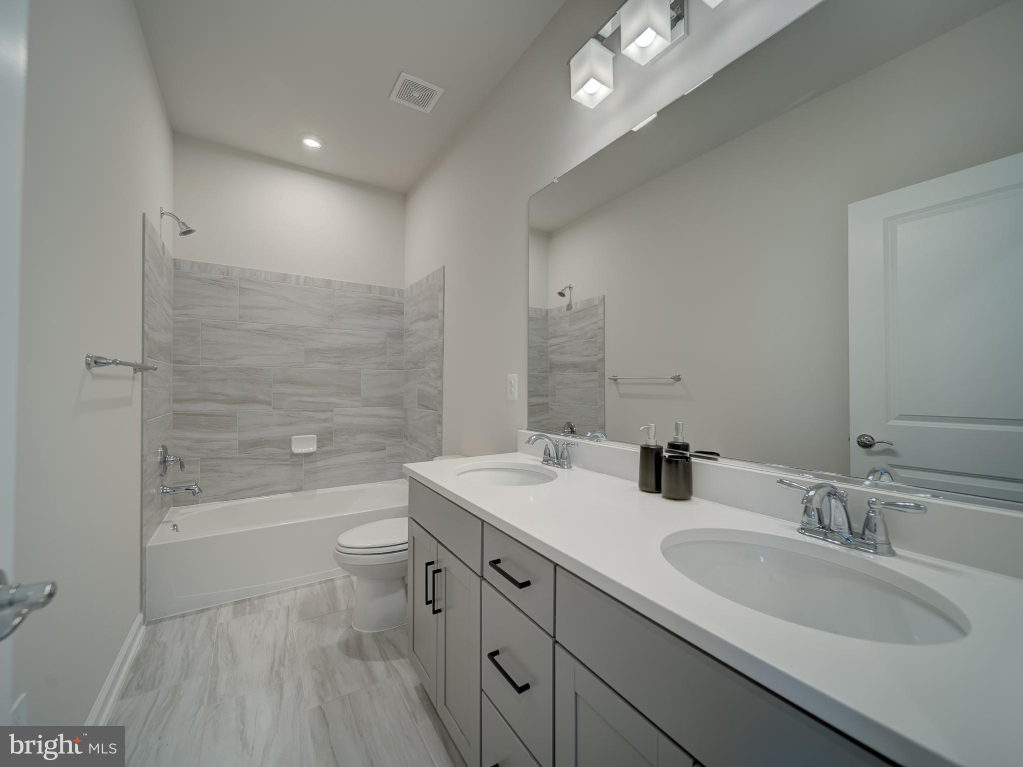 WATERSHED - Residential Lease